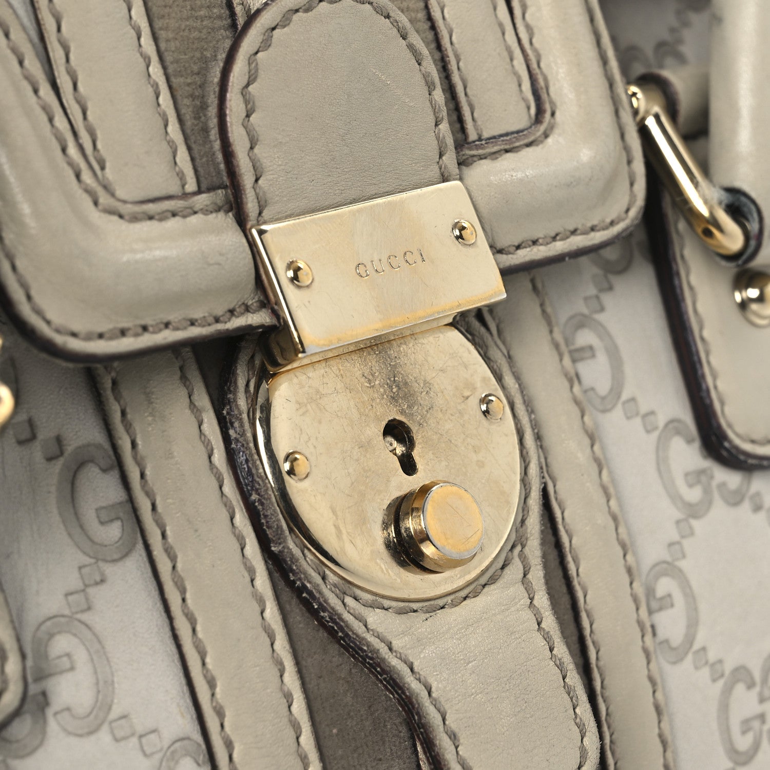 Gucci Guccissima Treasure Shoulder Bag Off White 13 of 16