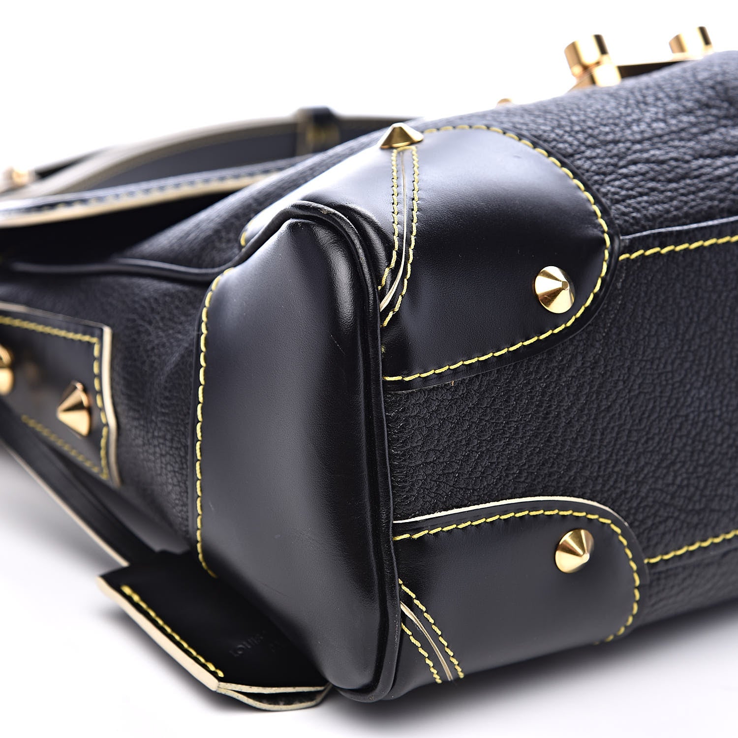Louis Vuitton Suhali L'Essentiel Black 9 of 10