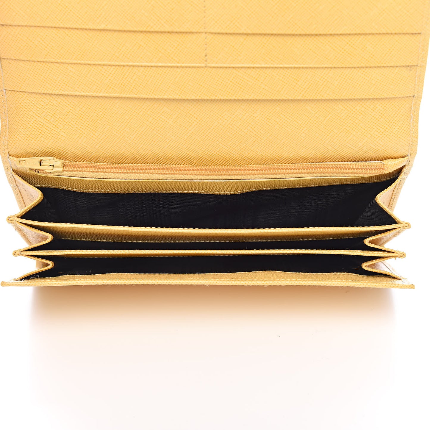 Saffiano Triangle Continental Flap Wallet Ginestra