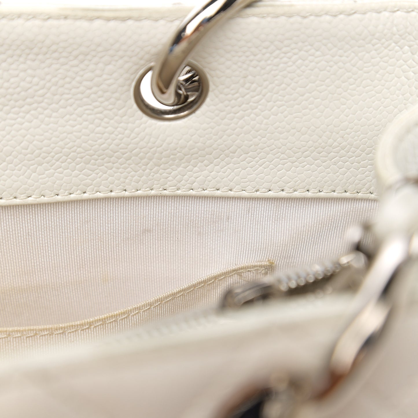 Caviar Quilted Grand Shopping Tote GST White