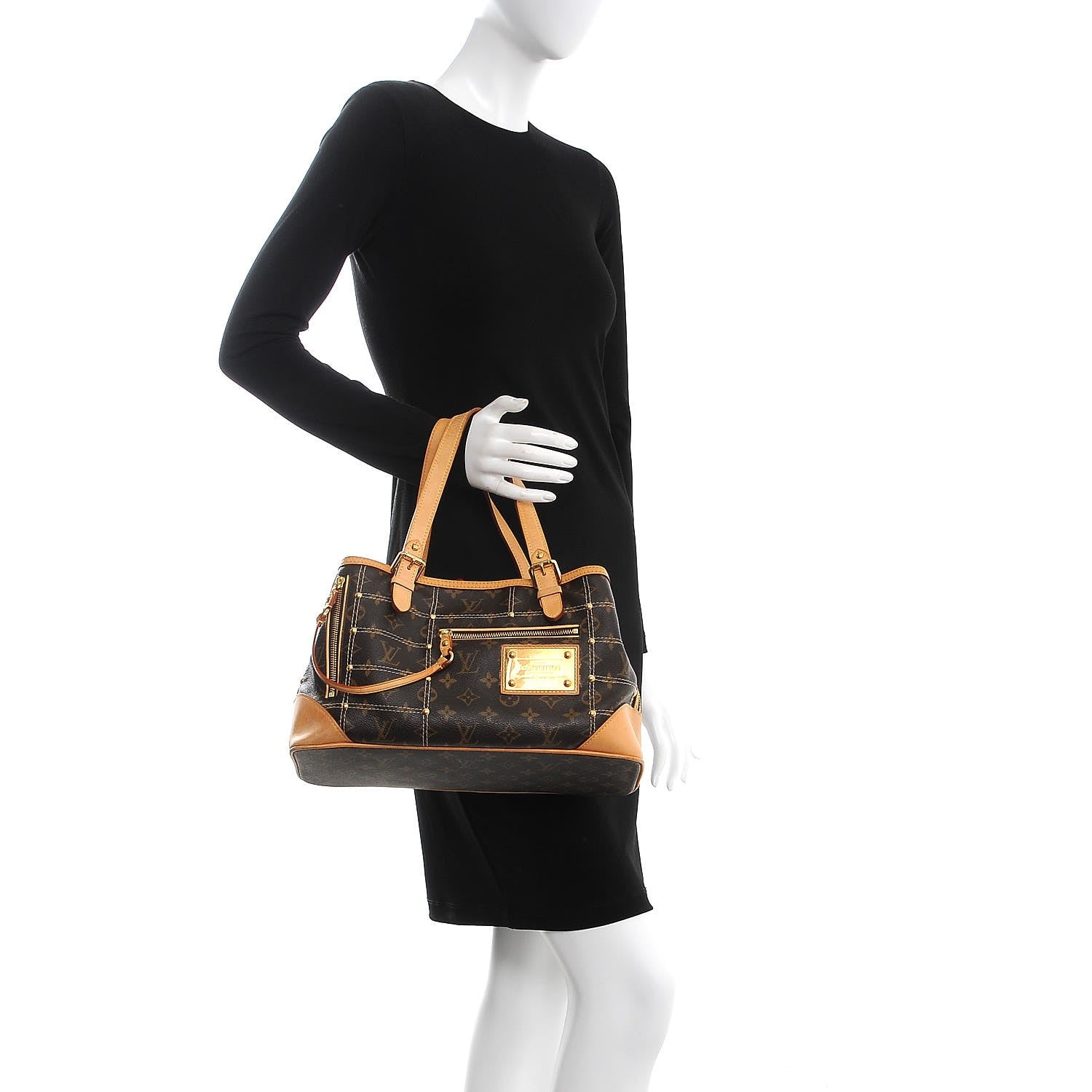 Louis Vuitton Monogram Riveting 3 of 19