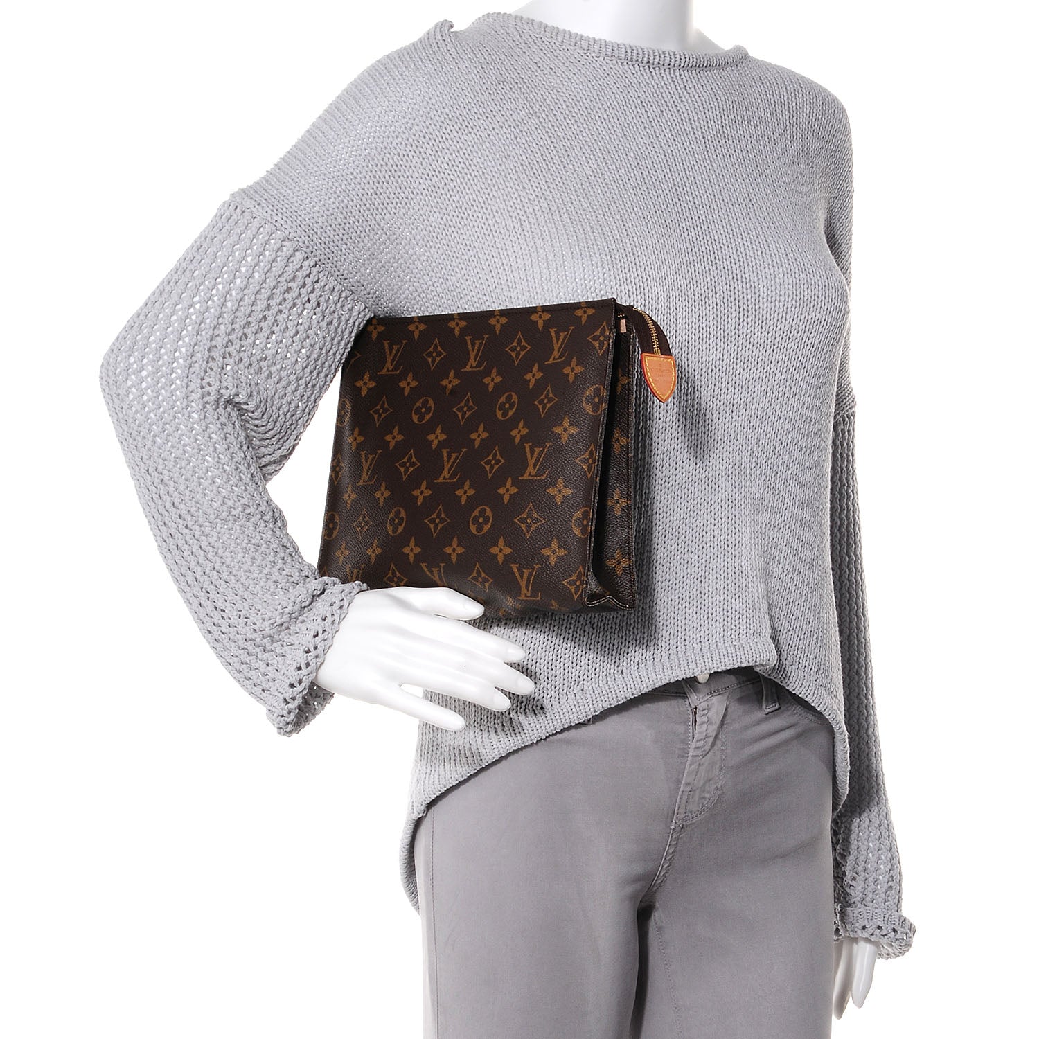 Louis Vuitton Monogram Toiletry Pouch 26 2 of 7
