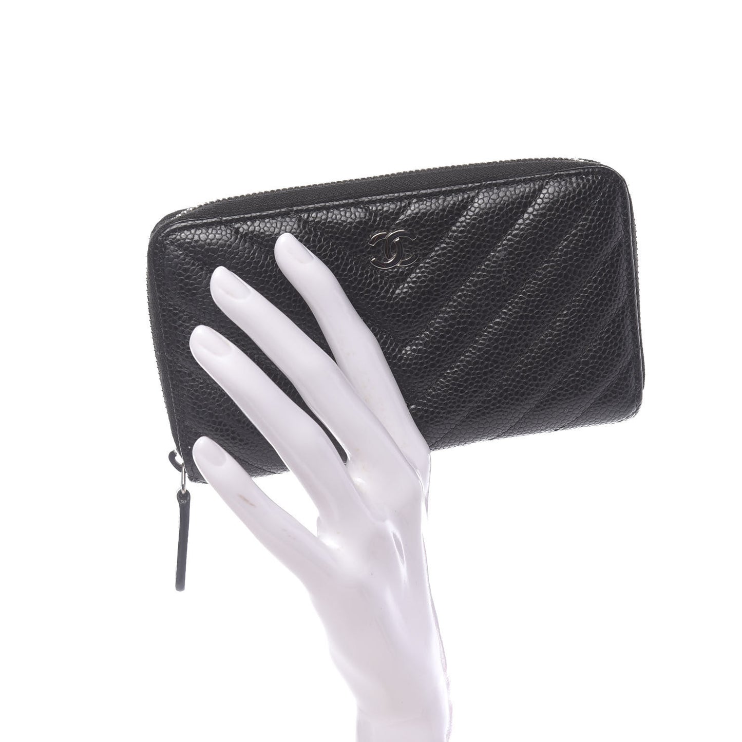 Caviar Chevron Quilted Small Zip Around Wallet Black