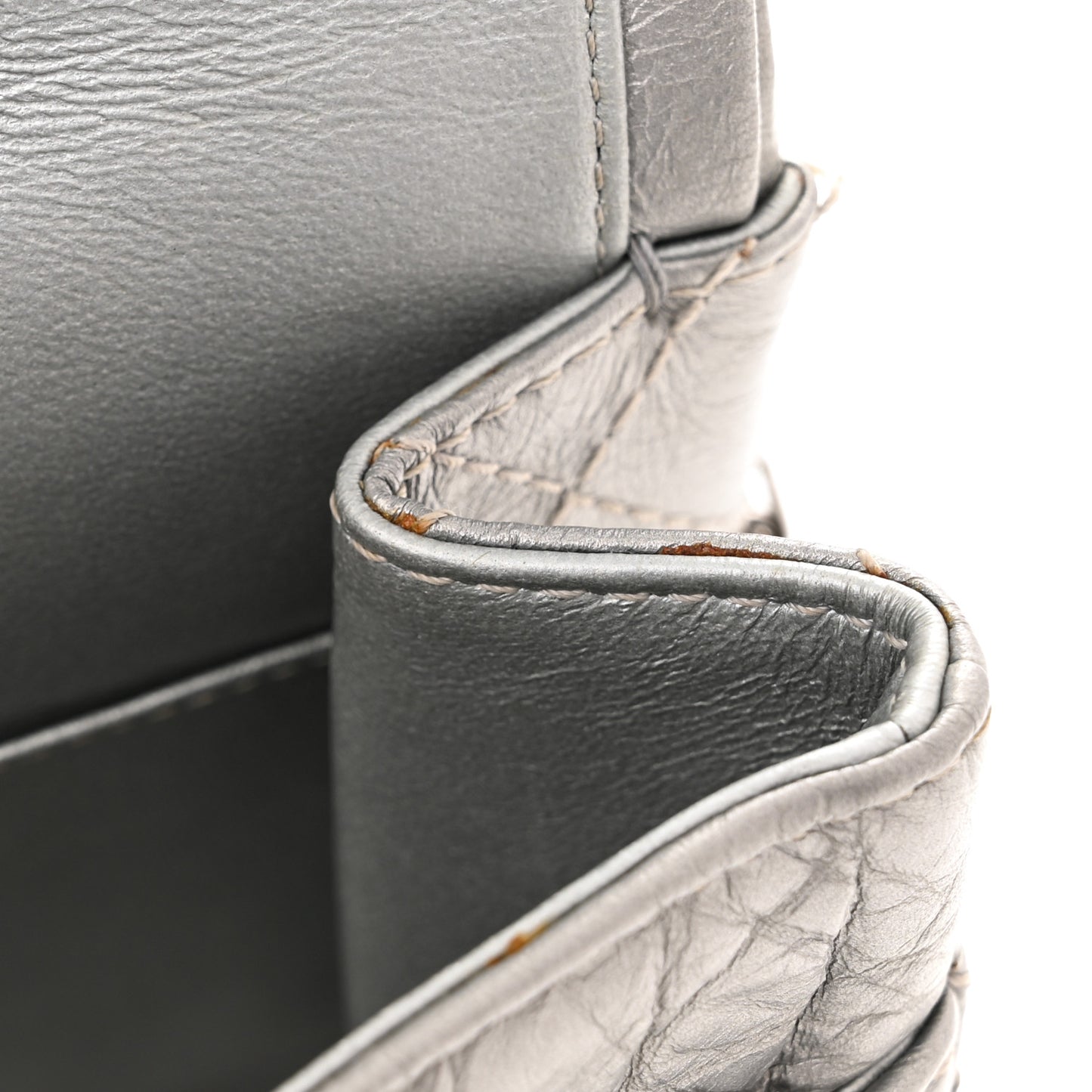 Metallic Aged Calfskin Quilted 2.55 Reissue 226 Flap Silver