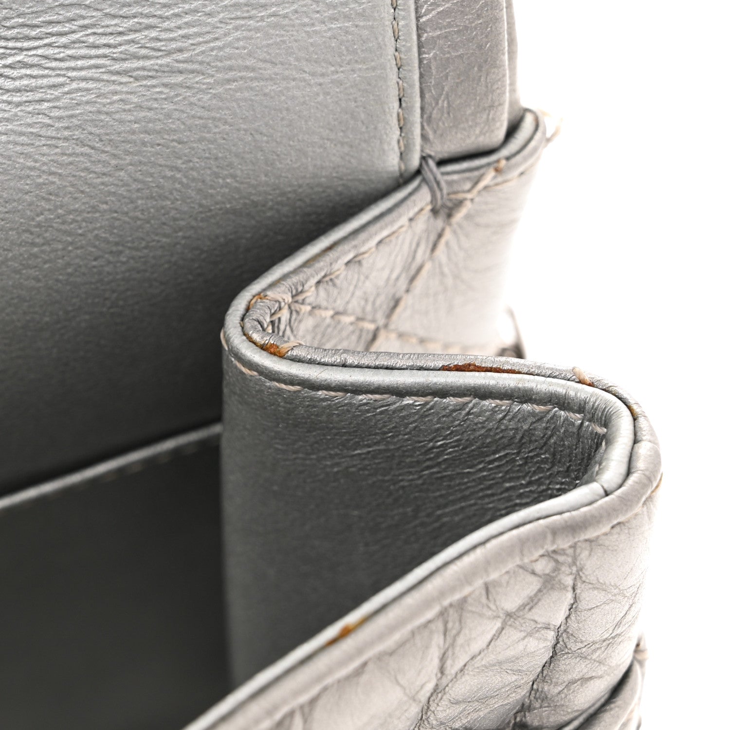 Chanel Metallic Aged Calfskin Quilted 2.55 Reissue 226 Flap Silver 15 of 16