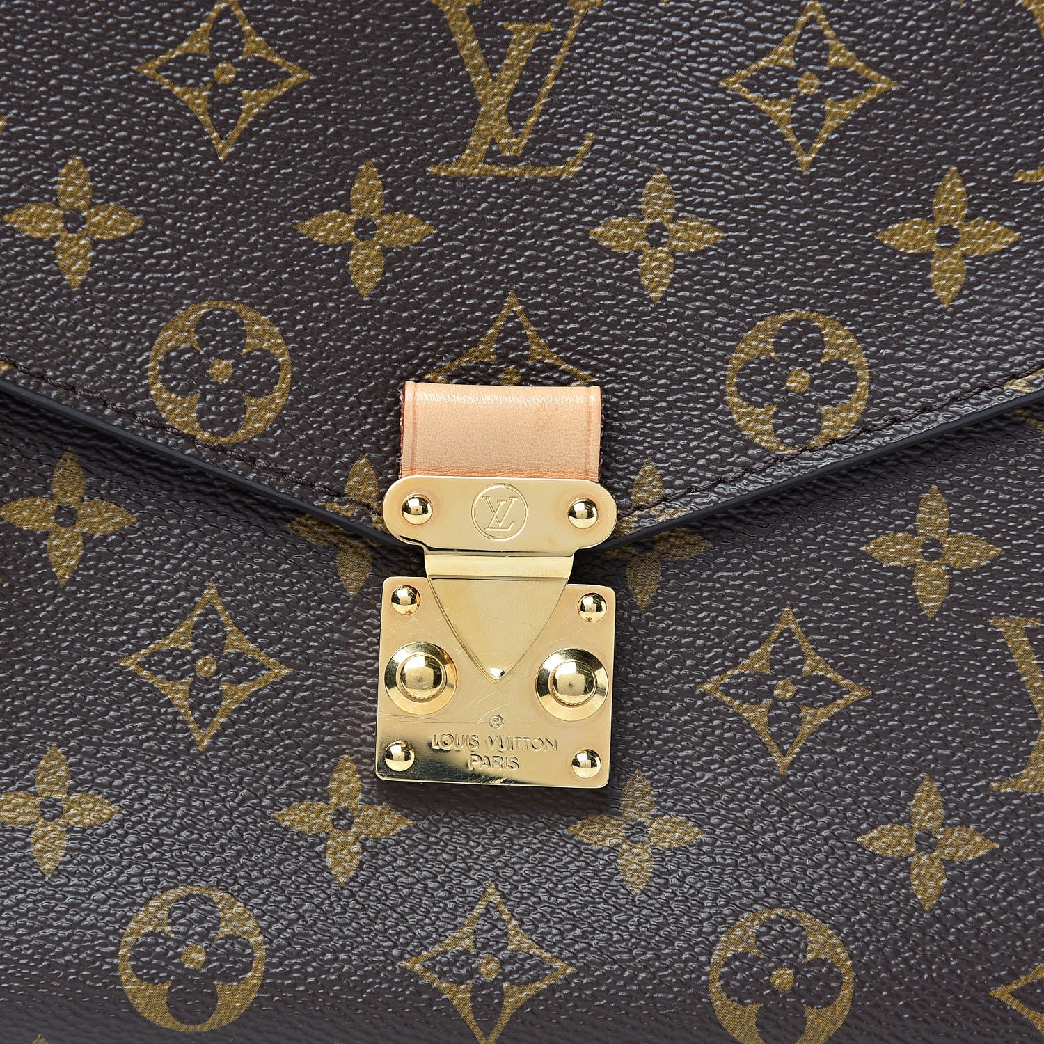 Louis Vuitton Monogram Pochette Metis 12 of 12