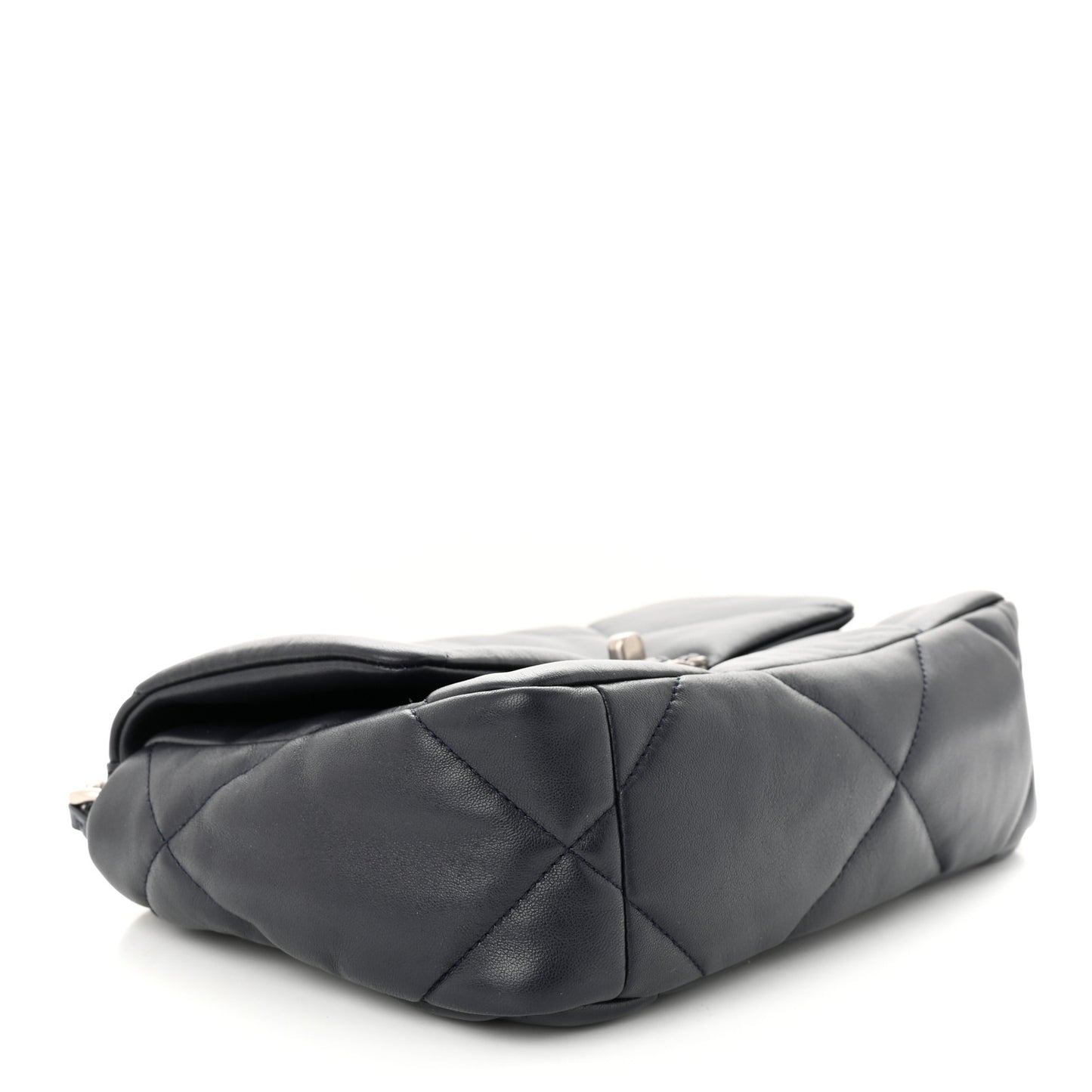 Lambskin Quilted Medium Chanel 19 Flap Navy Blue