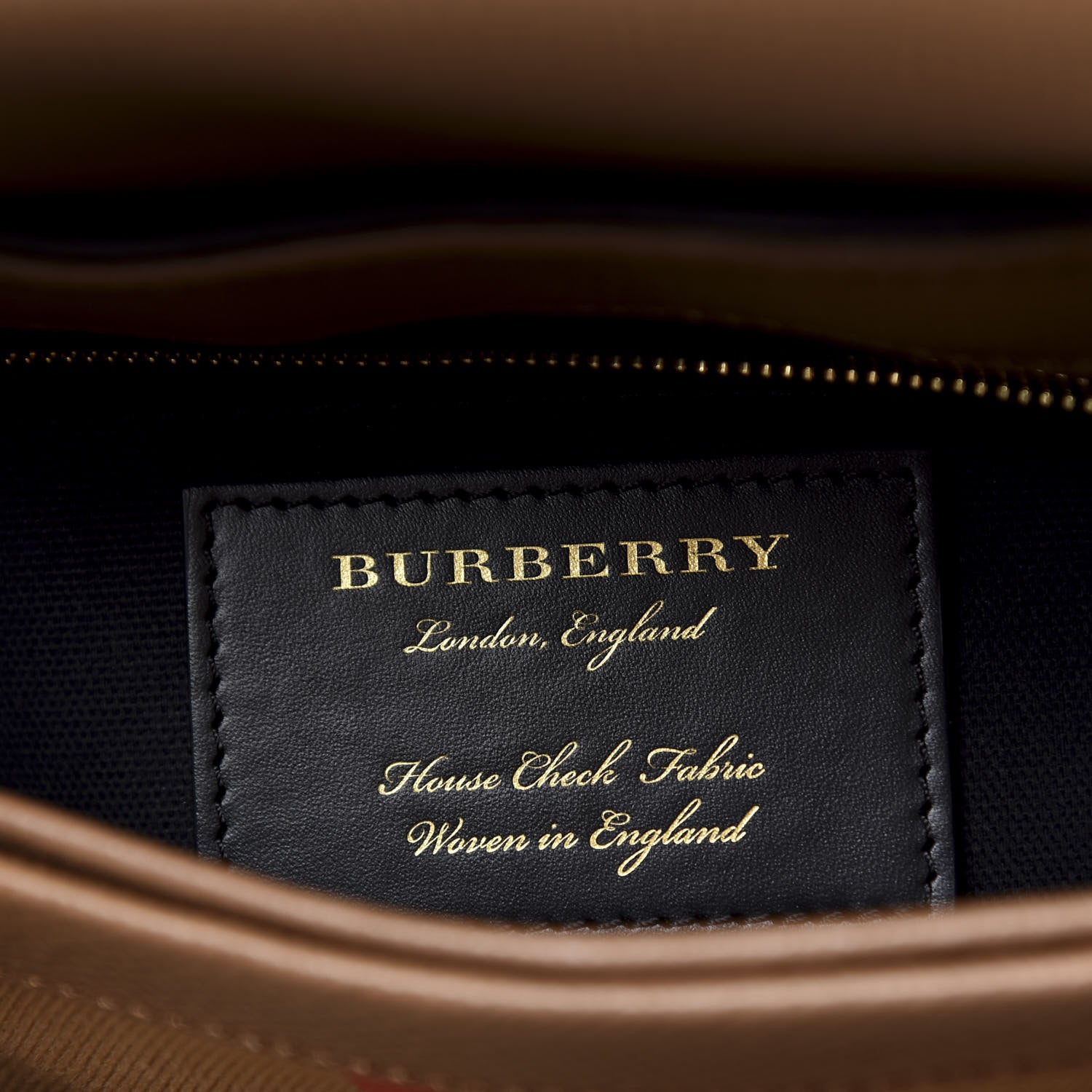 Burberry Derby Calfskin House Check Small Camberley Dark Sand 6 of 9