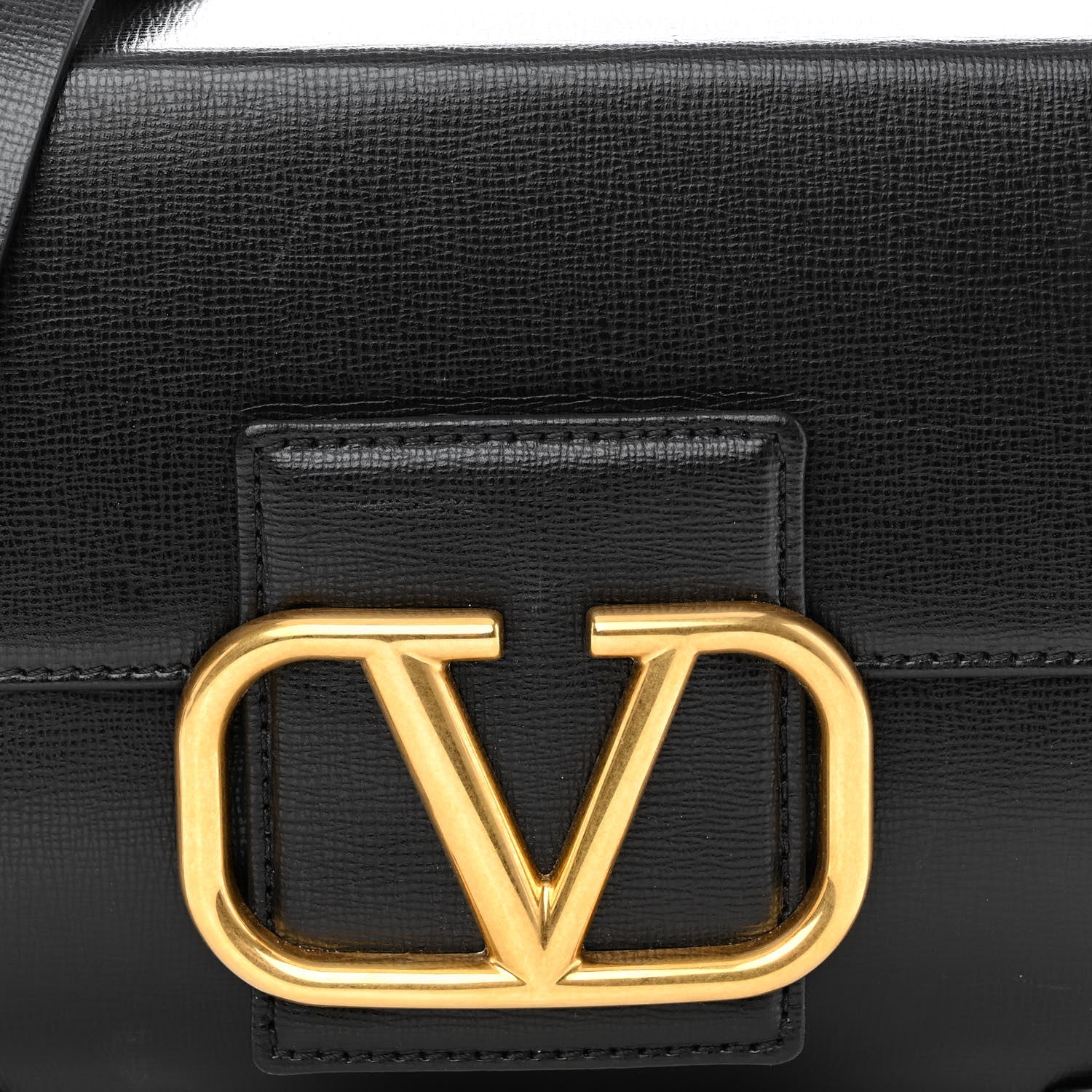 Valentino Garavani Grainy Calfskin Vlogo Stud Sign Shoulder Bag Black 7 of 11