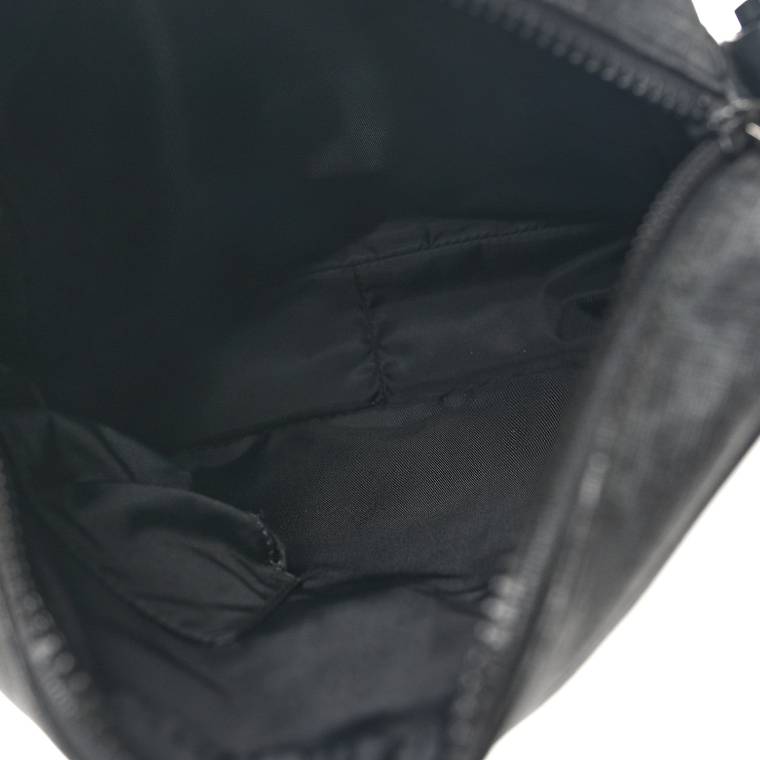 Gucci GG Supreme Monogram Messenger Bag Black Grey 5 of 10
