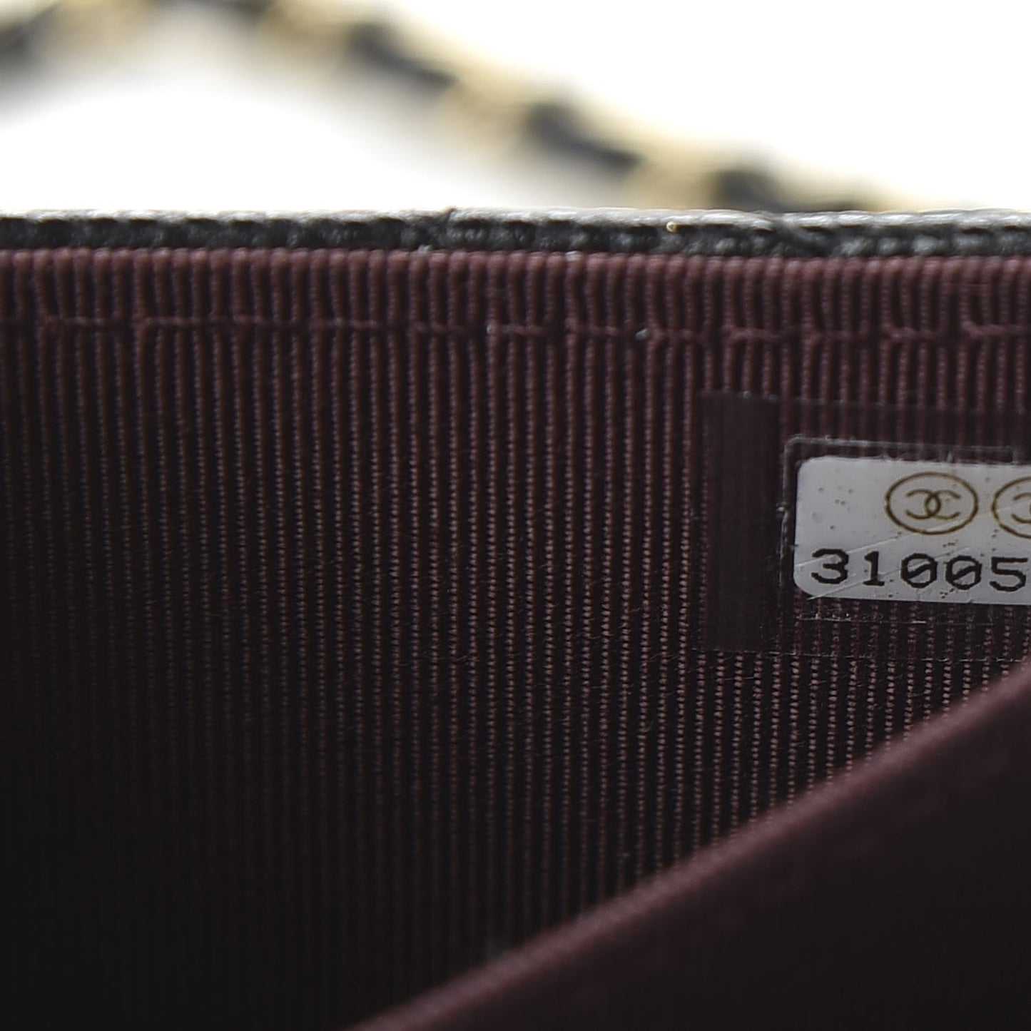 Caviar Quilted Flap Card Holder On Chain Black