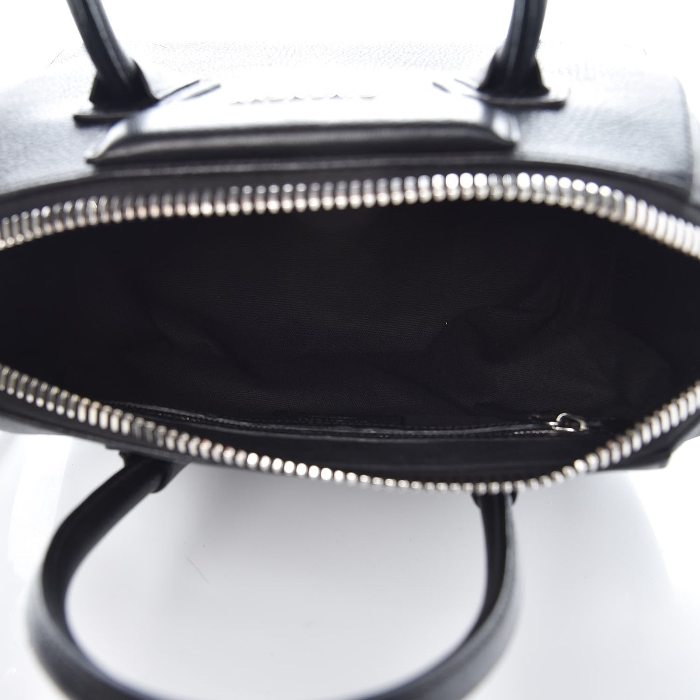 Sugar Goatskin Small Antigona Black