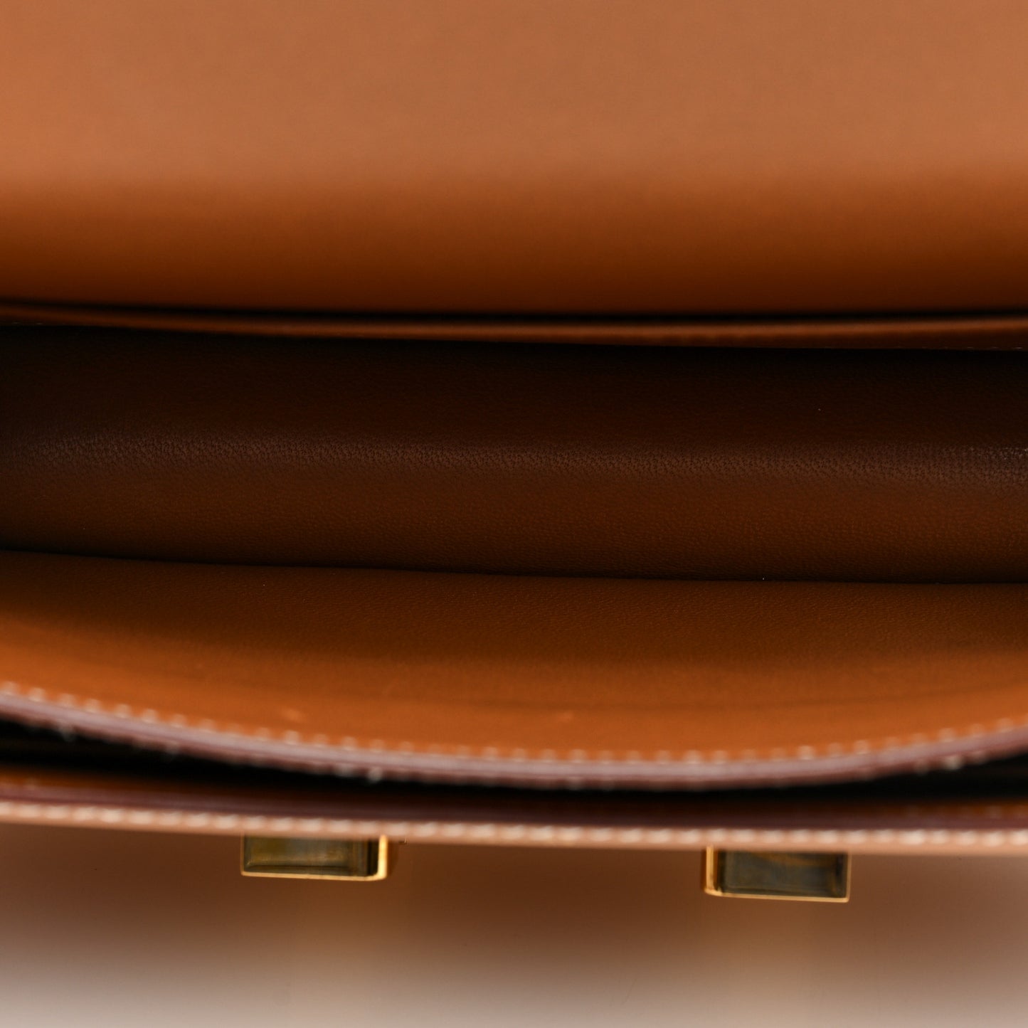 Epsom Constance 18 Gold