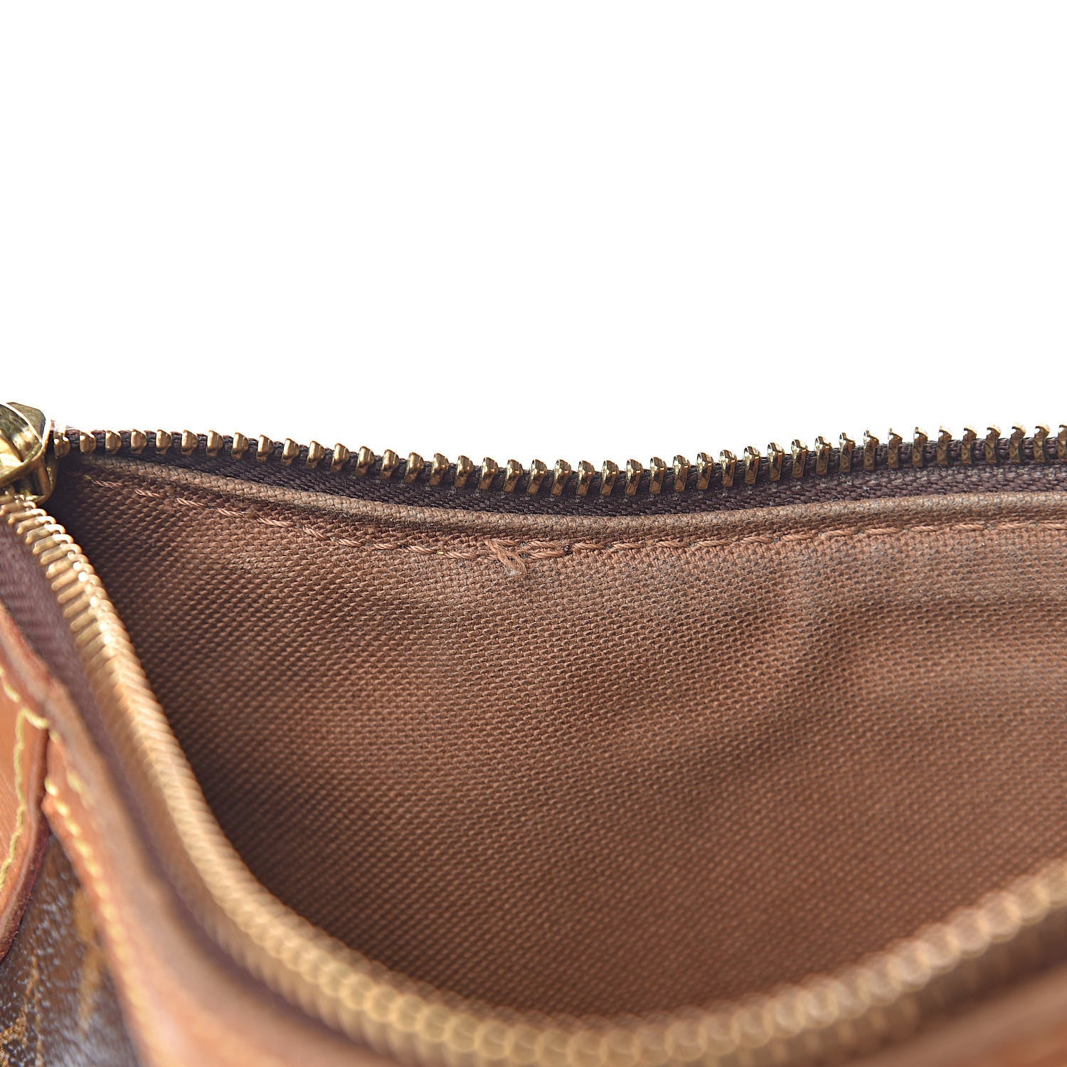 Louis Vuitton Monogram Odeon PM 8 of 20