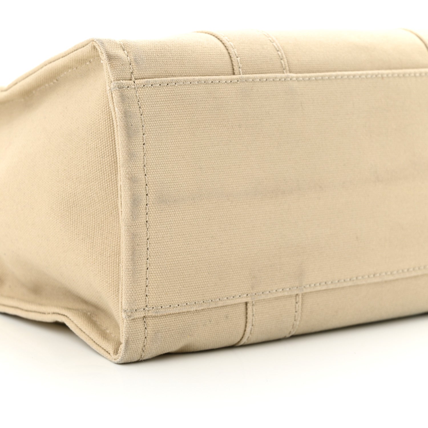 Marc Jacobs Cotton Canvas Medium The Traveler Tote Bag Beige 9 of 15