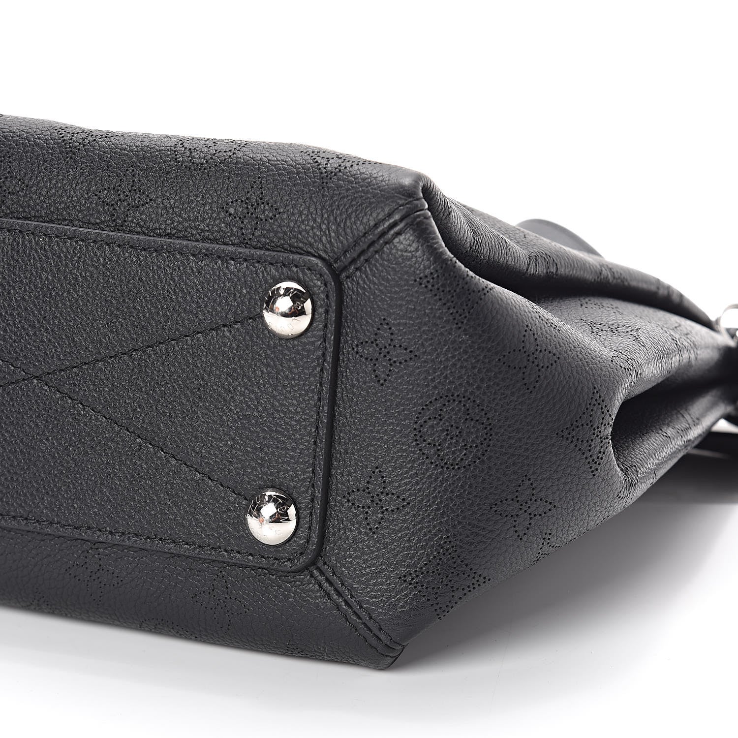 Louis Vuitton Mahina Babylone Chain BB Black 8 of 10