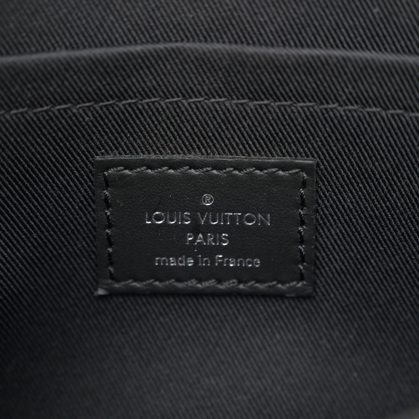 Taurillon Monogram Trunk Messenger Black