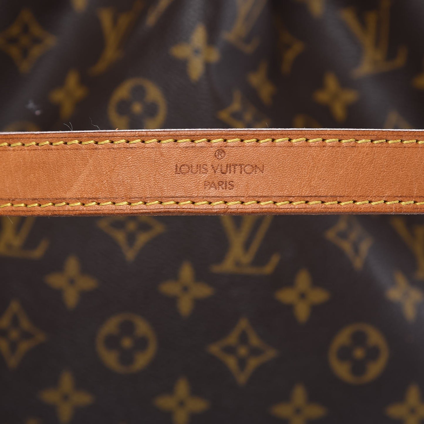 Monogram Noe