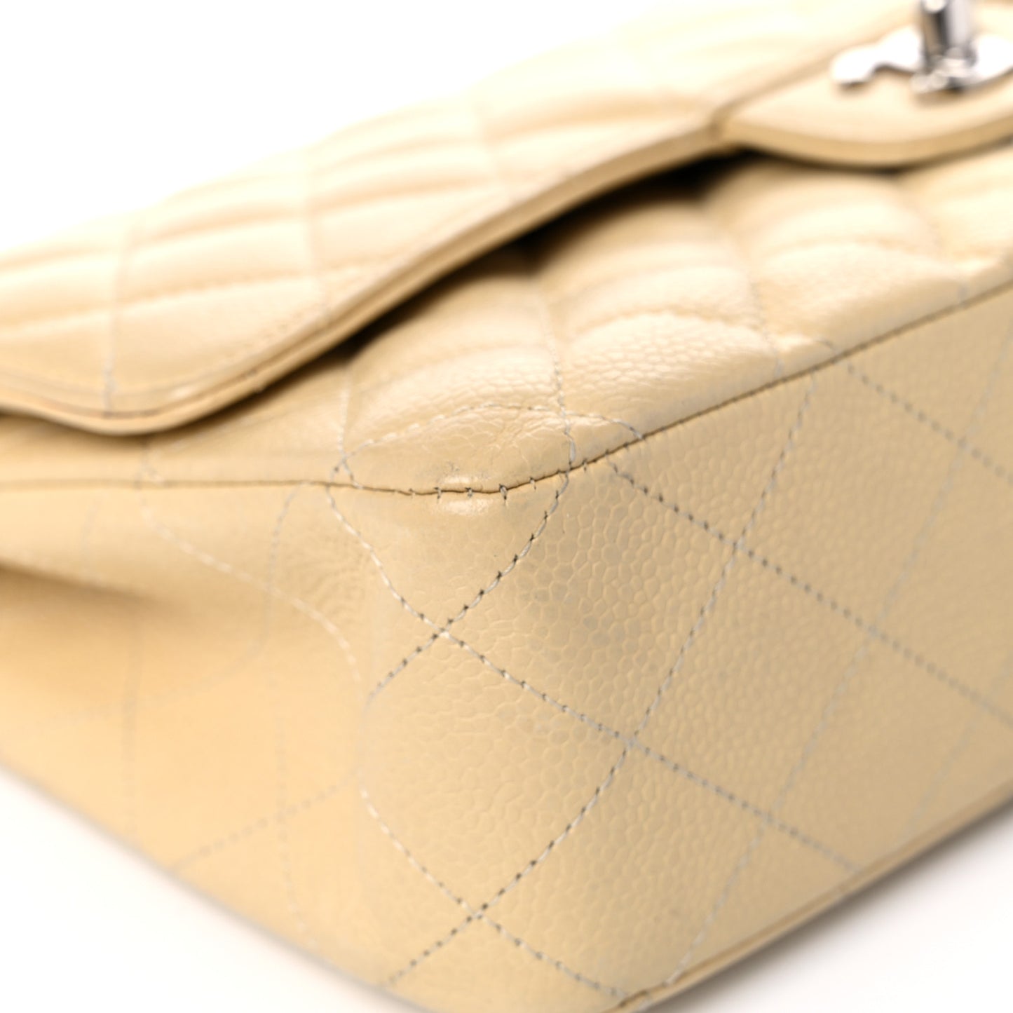 Caviar Quilted Medium Double Flap Beige Clair