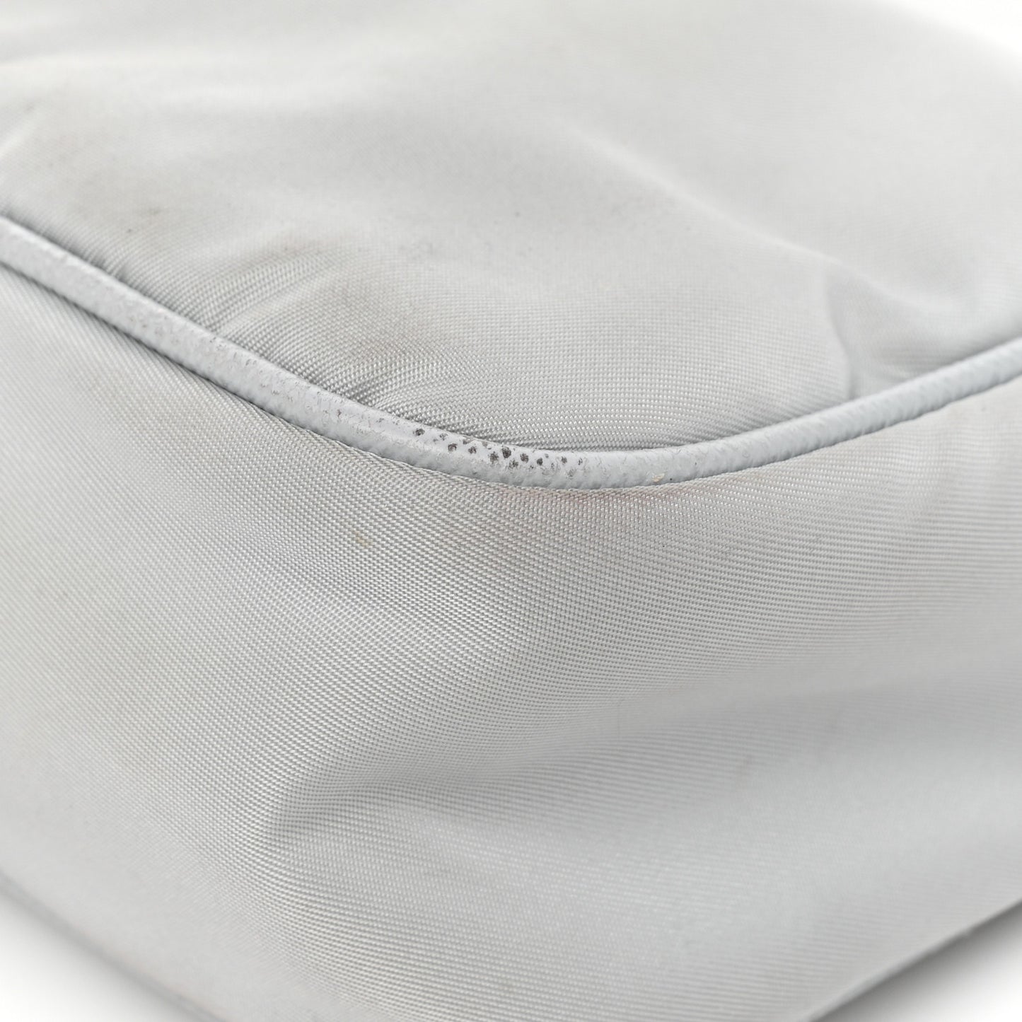 Re-Nylon Saffiano Re-Edition 2005 Shoulder Bag Fiordaliso