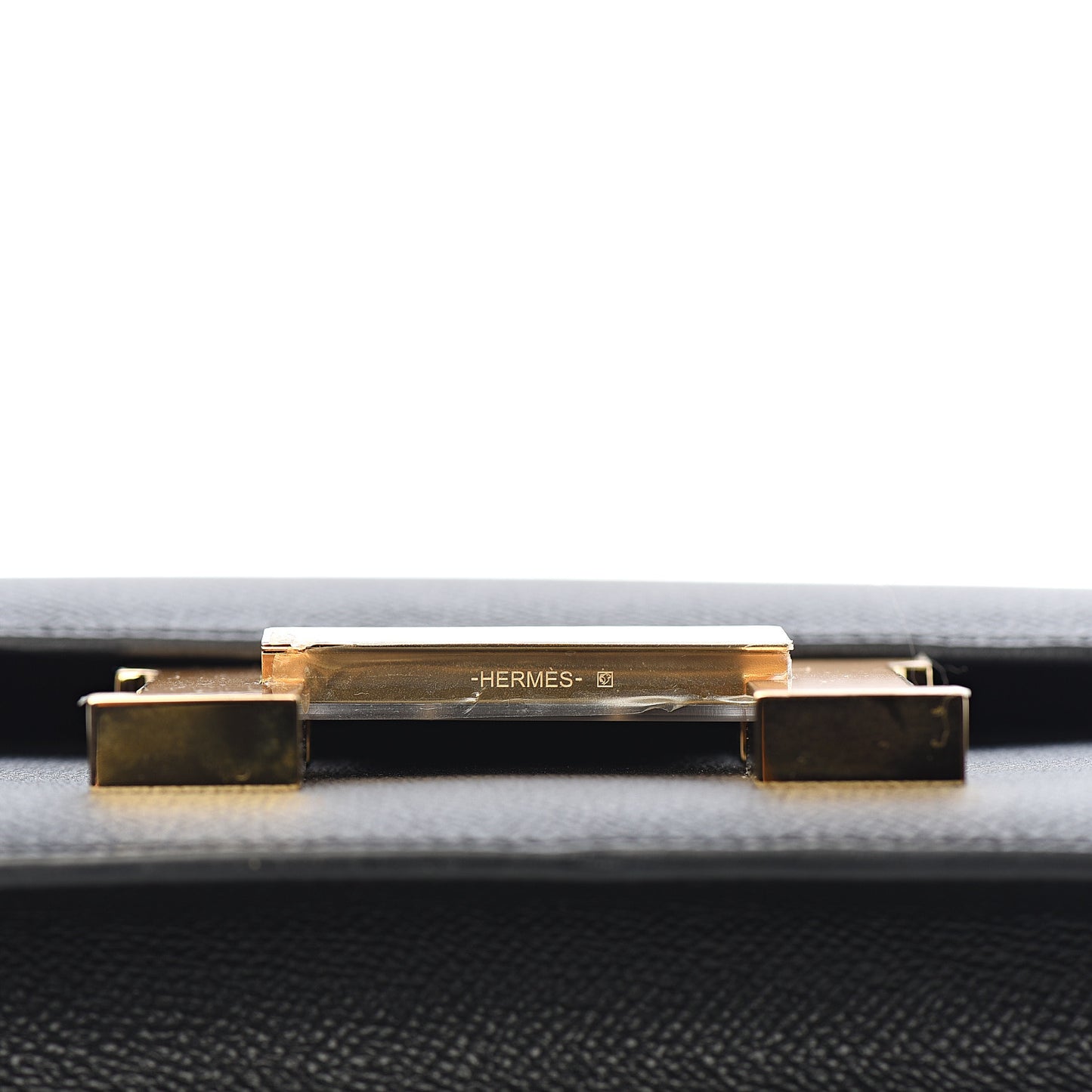 Epsom Constance 24 Black