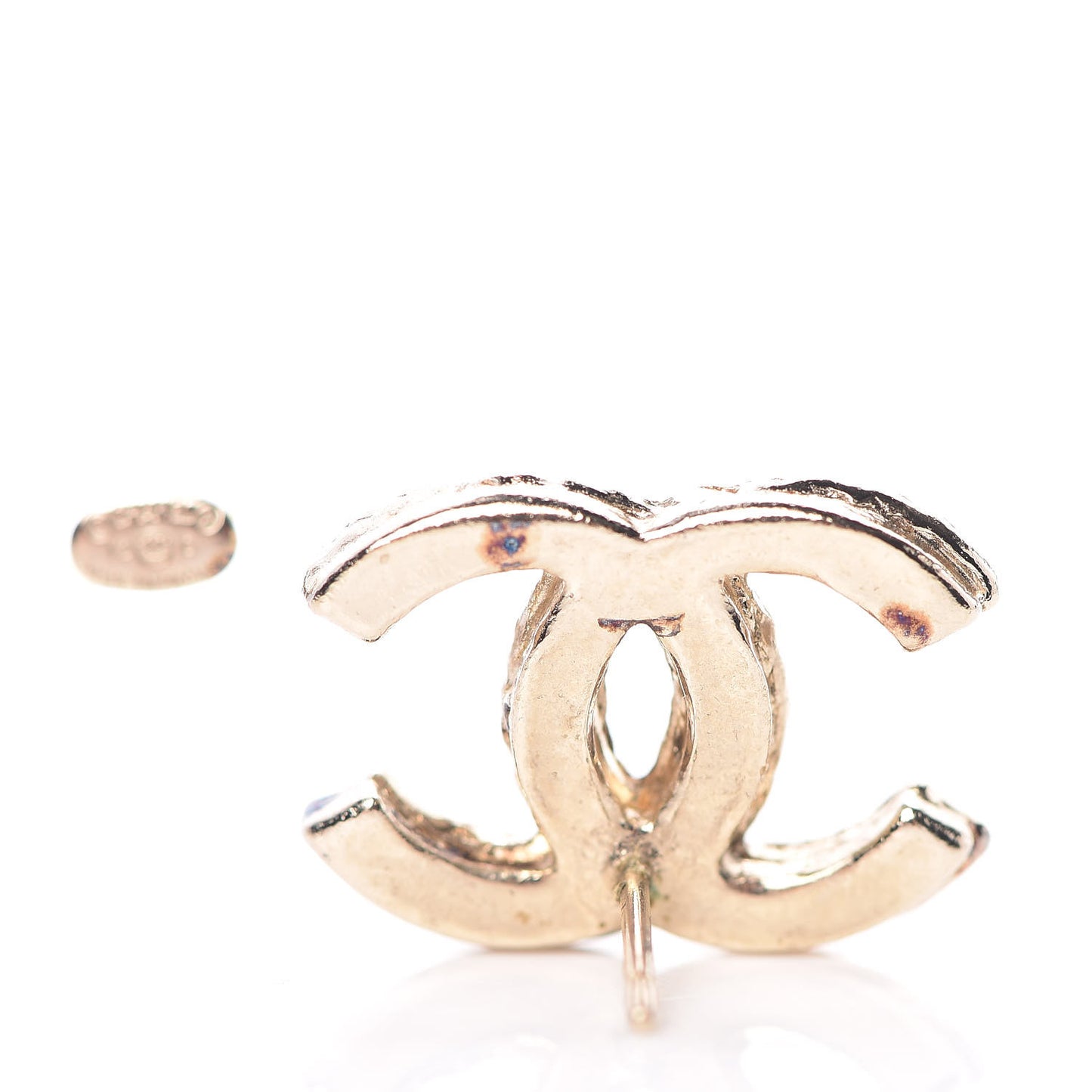Metal Twisted CC Earrings Gold