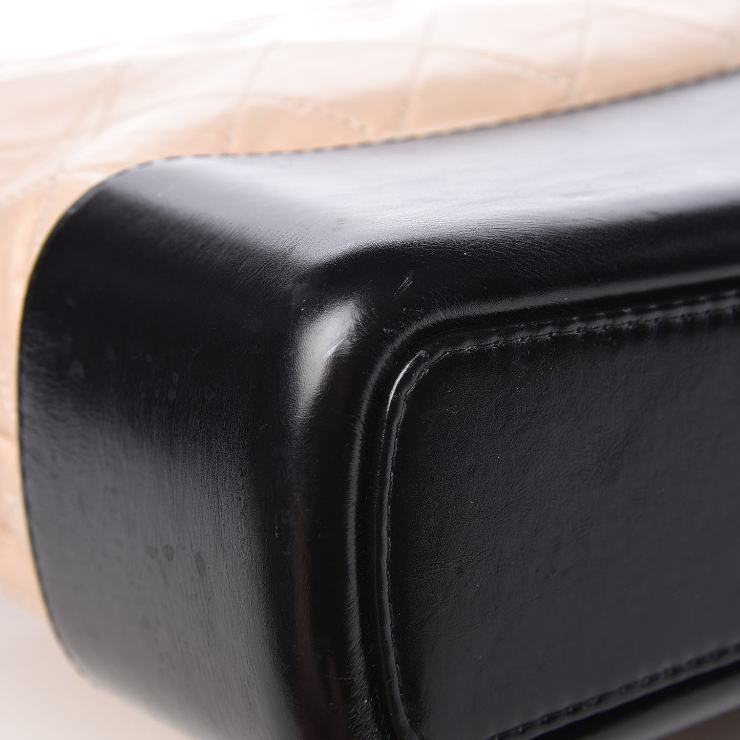 Aged Calfskin Quilted Large Gabrielle Hobo Beige Black