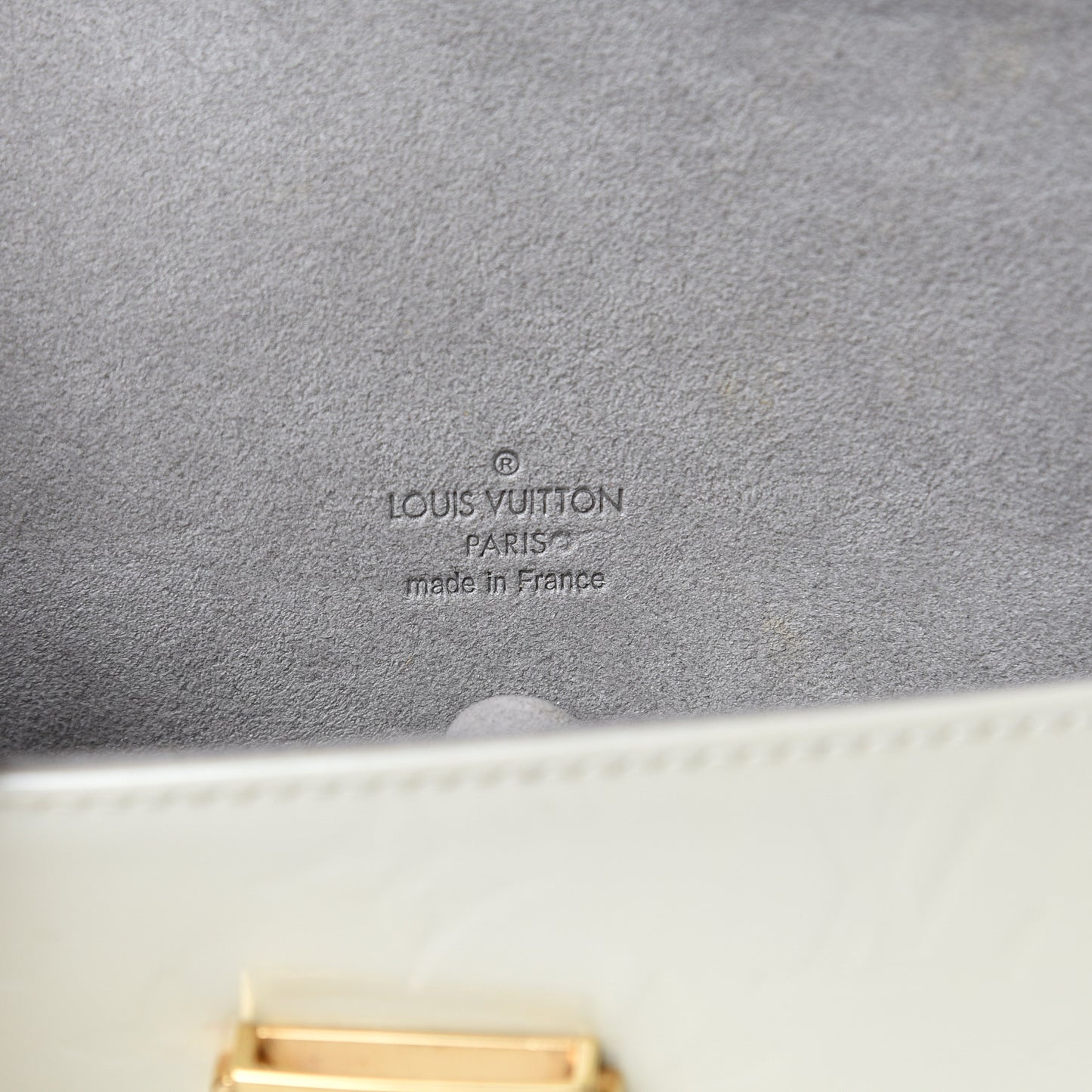 Vernis Pochette Lagoon Sunglasses Holder Perle
