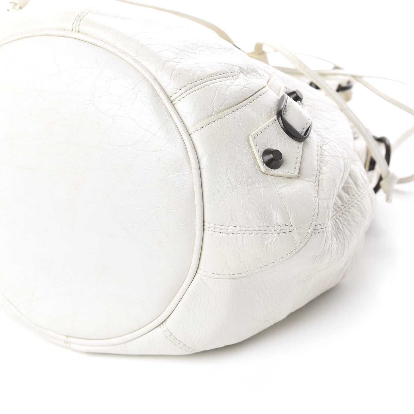 Agneau Classic Hardware Mini Pompon Ivory