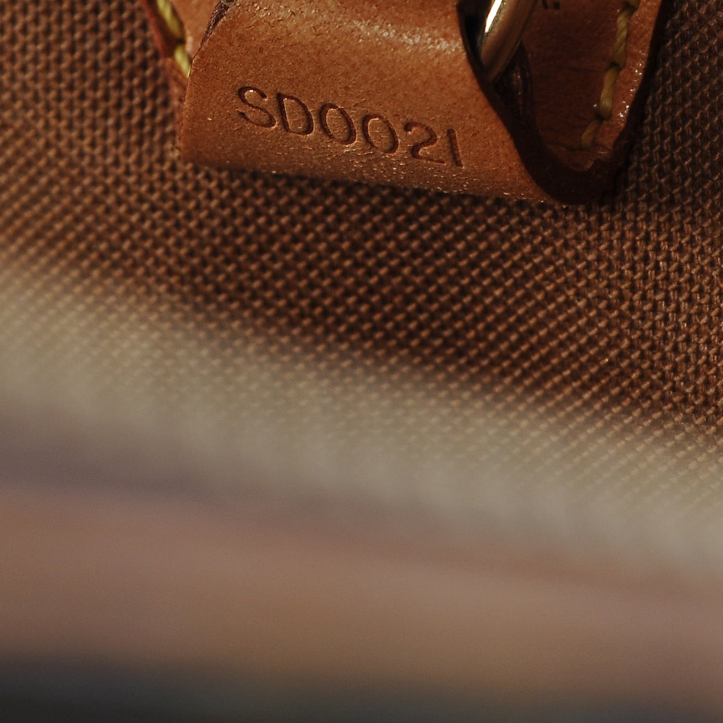Monogram Ellipse PM