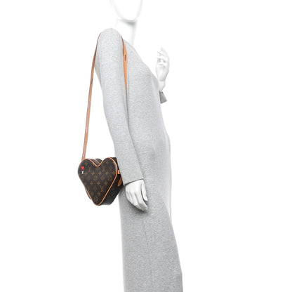 Louis Vuitton Monogram Game On Coeur 2 of 12