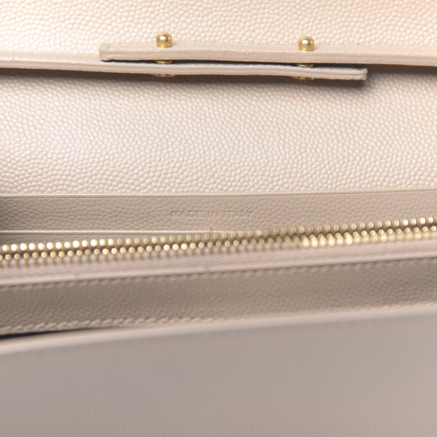 Grain De Poudre Monogram Chain Wallet Dark Beige