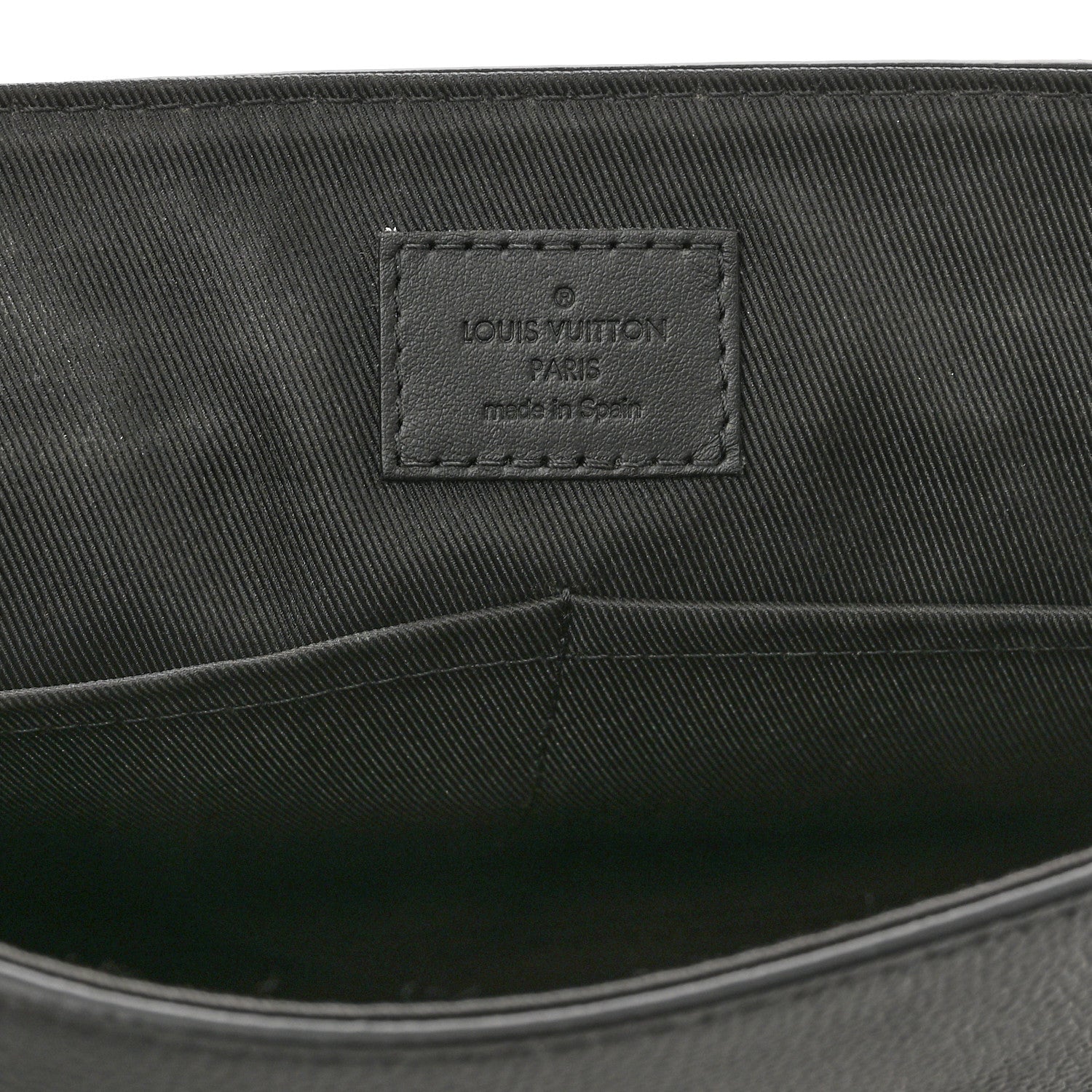Louis Vuitton Calfskin Aerogram Messenger Black 6 of 11