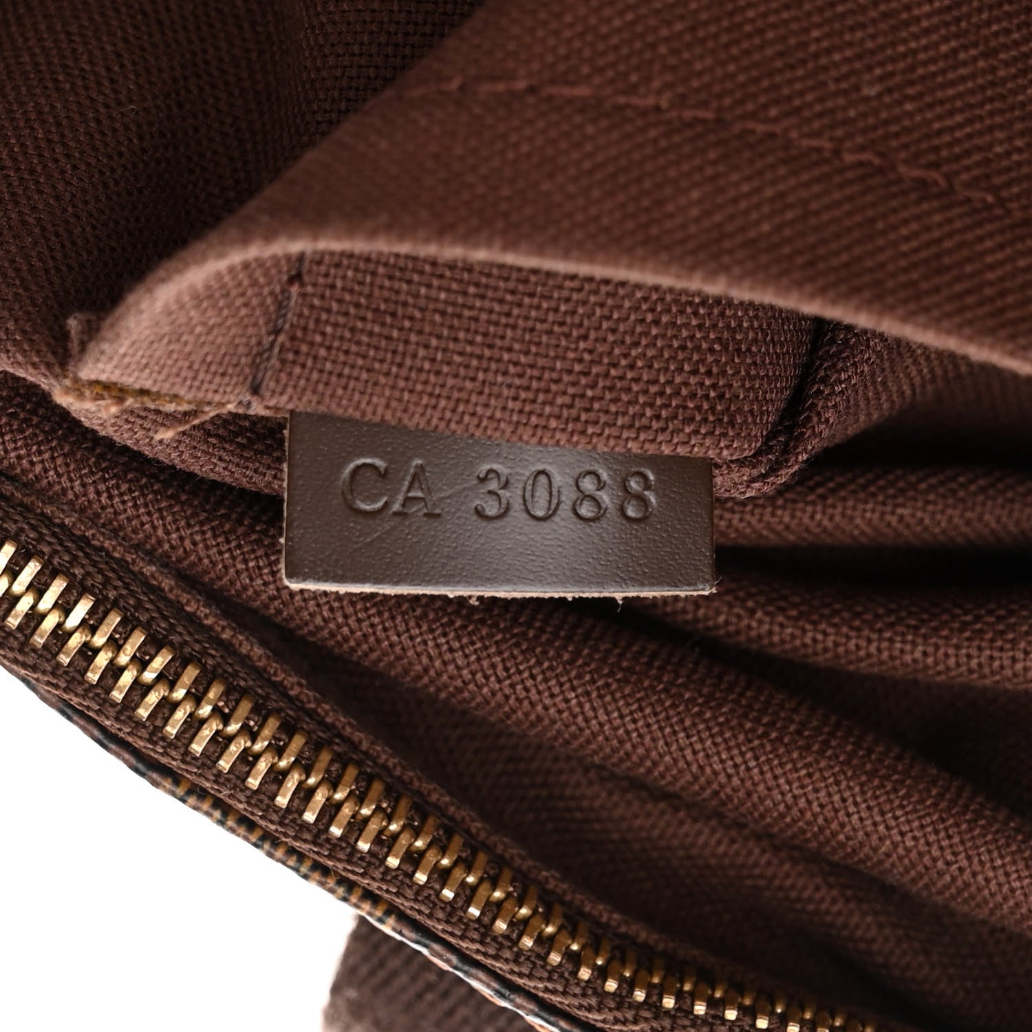 Louis Vuitton Damier Ebene Beaubourg 7 of 11