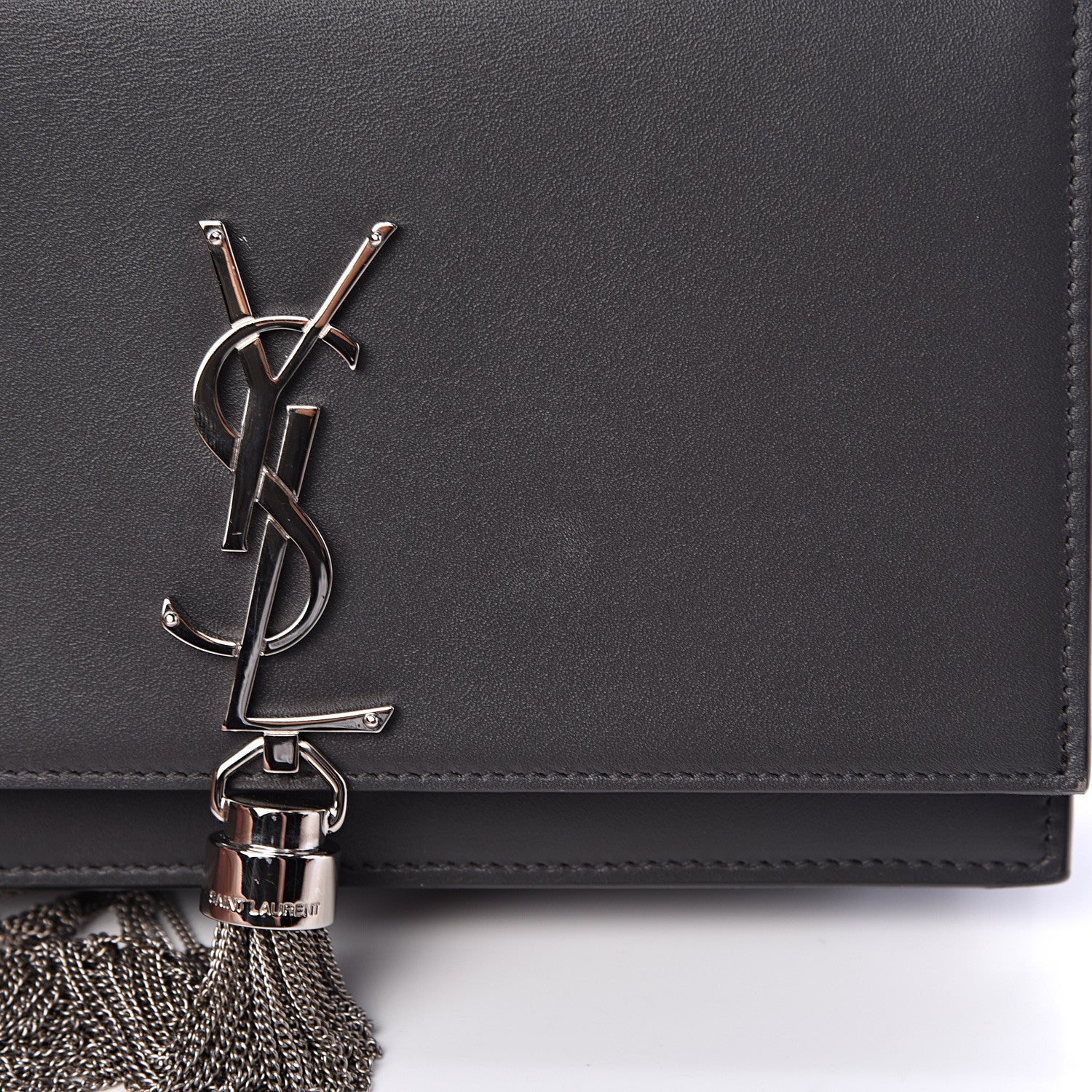 Saint Laurent Smooth Calfskin Classic Monogram Kate Tassel Chain Wallet Grey 11 of 11