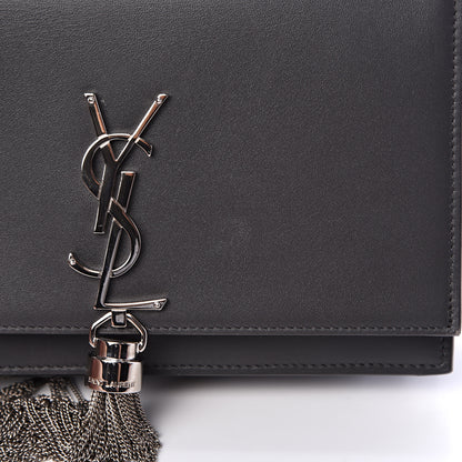 Saint Laurent Smooth Calfskin Classic Monogram Kate Tassel Chain Wallet Grey 11 of 11