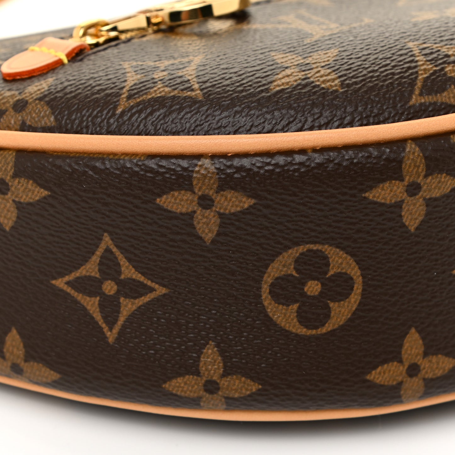 Monogram Loop