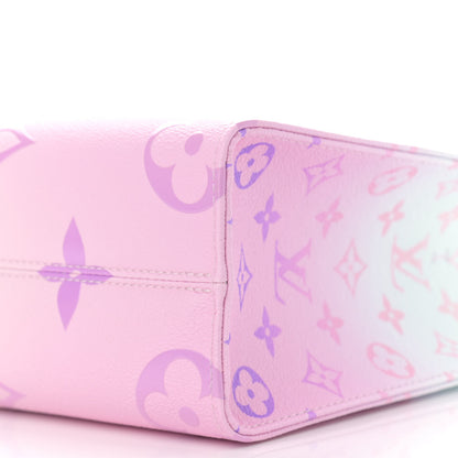 Louis Vuitton Monogram Giant Spring In The City Onthego PM Sunrise Pastel 8 of 8