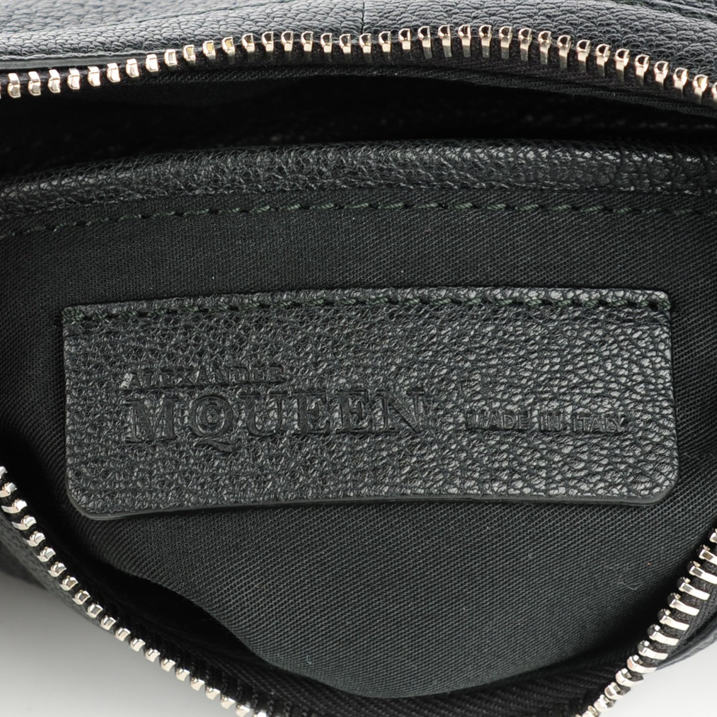 Calfskin De Manta Clutch Black
