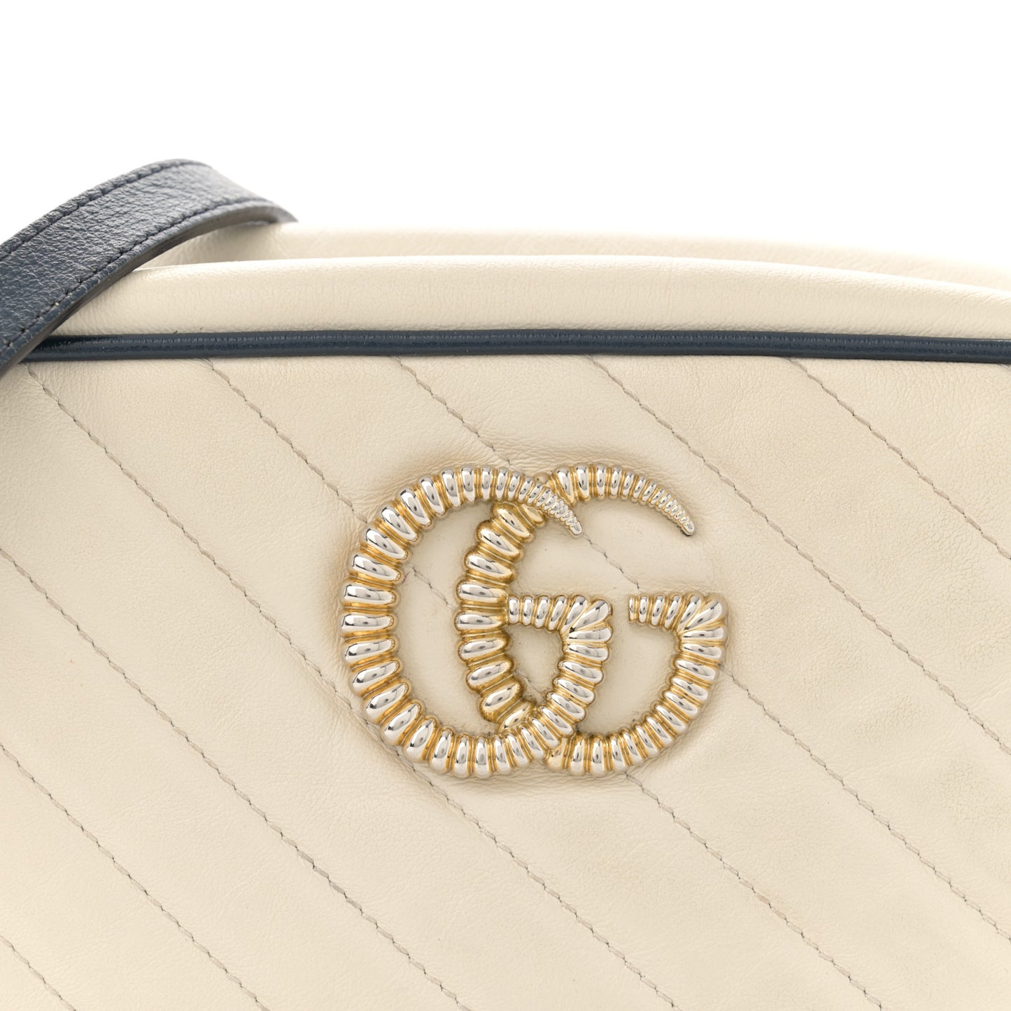 Vintage Effect Calfskin Matelasse Diagonal Small Torchon GG Marmont Chain Shoulder Bag Mystic White Blue Agata