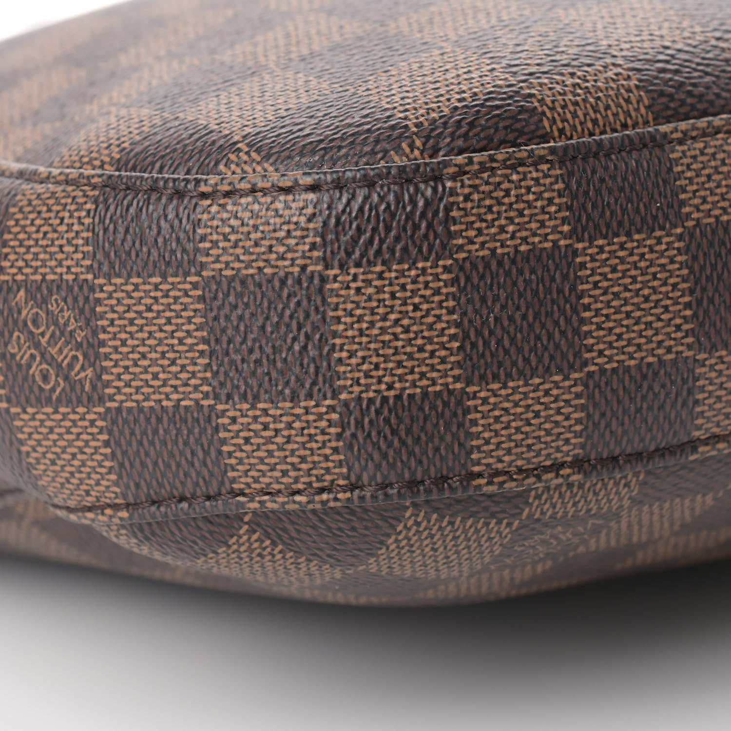 Louis Vuitton Damier Ebene South Bank Besace 8 of 10
