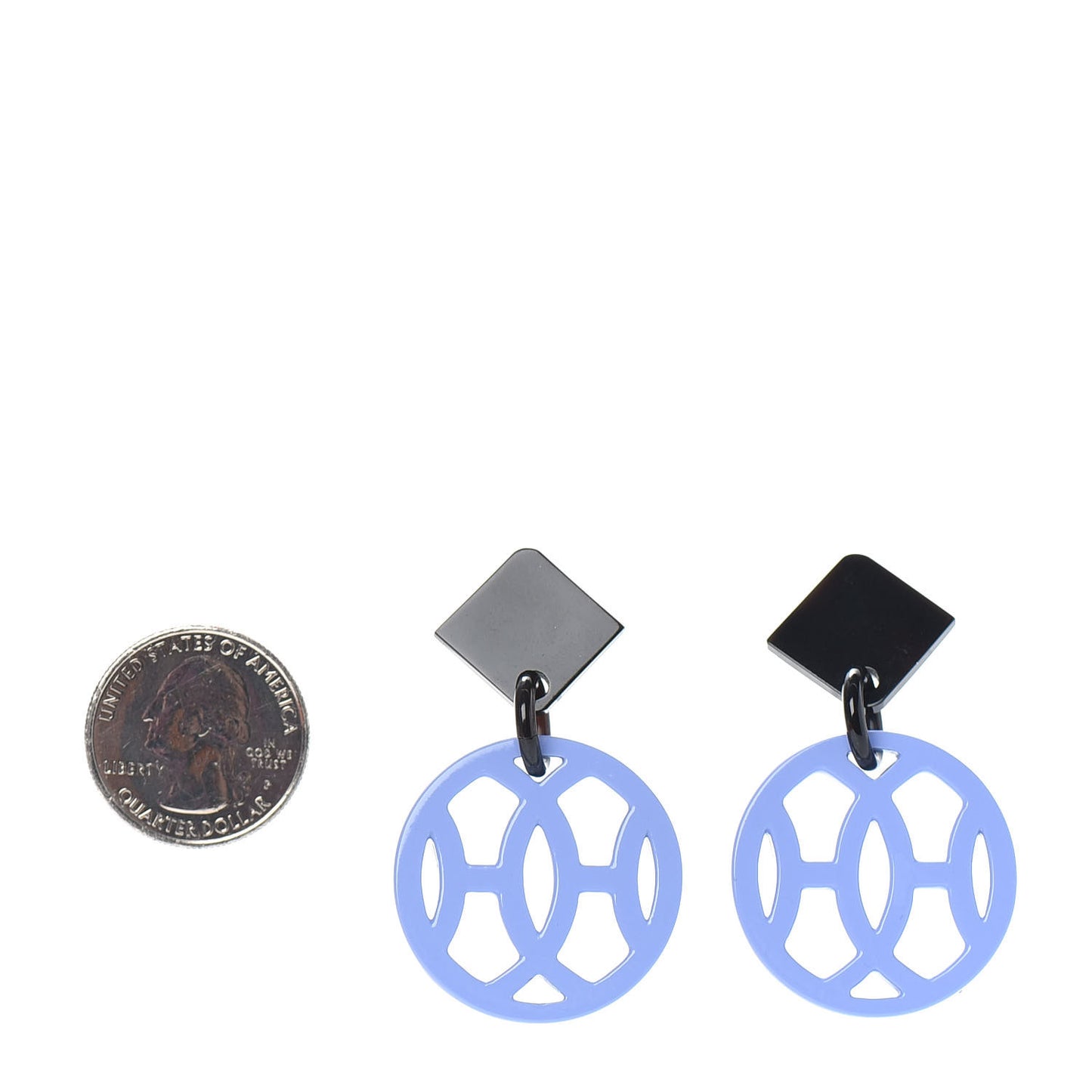 Buffalo Horn Lacquer Hava Earrings Bleu Lupin