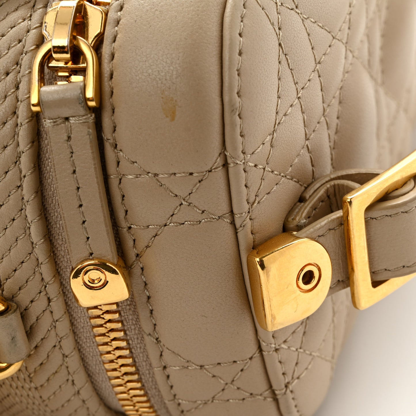 Lambskin Cannage Small Diortravel Vanity Case Light Beige