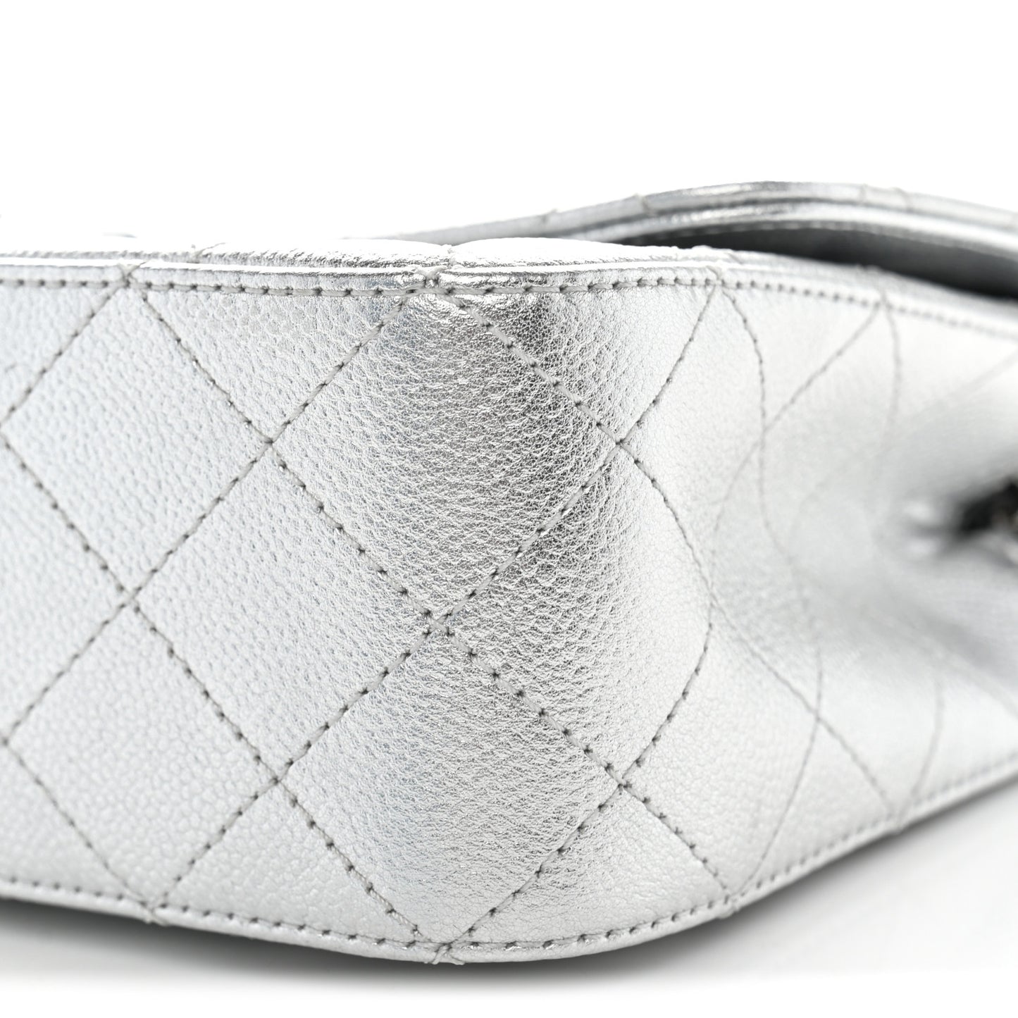 Metallic Caviar Quilted Medium CC Slide Flap Silver