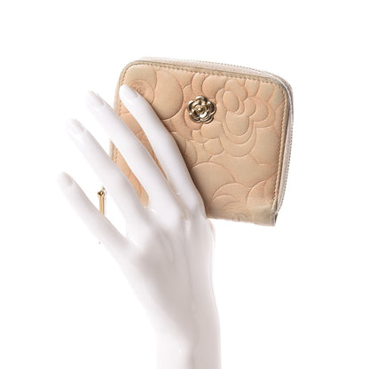 Chanel Lambskin Camellia Embossed Zip Around Card Holder Light Beige 2 of 10