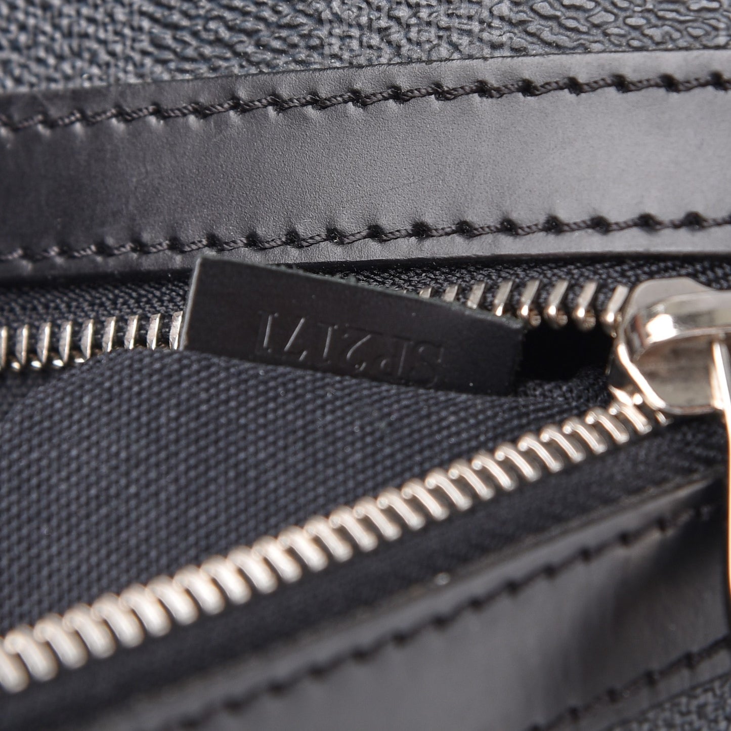 Damier Graphite Mick GM