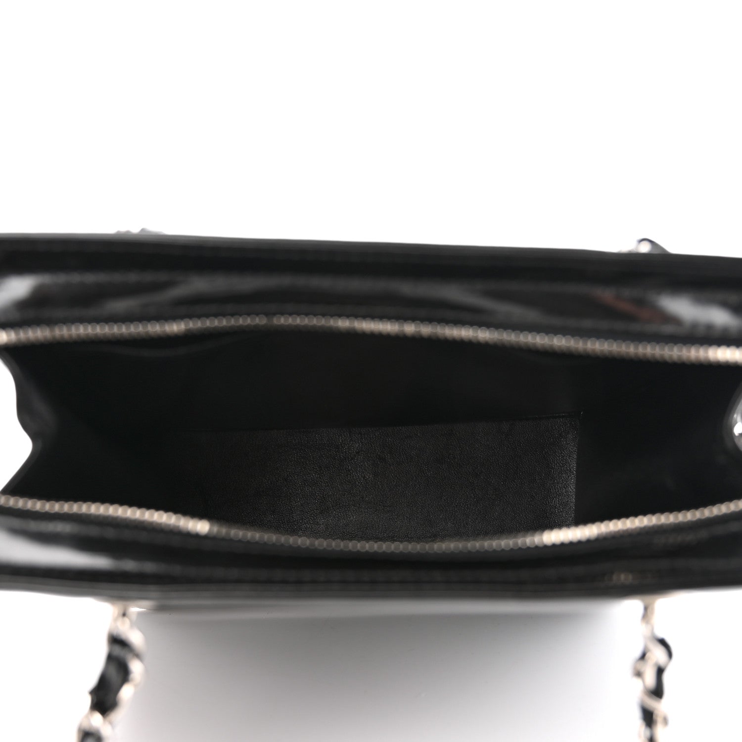 Chanel Patent CC Shoulder Bag Black 5 of 10