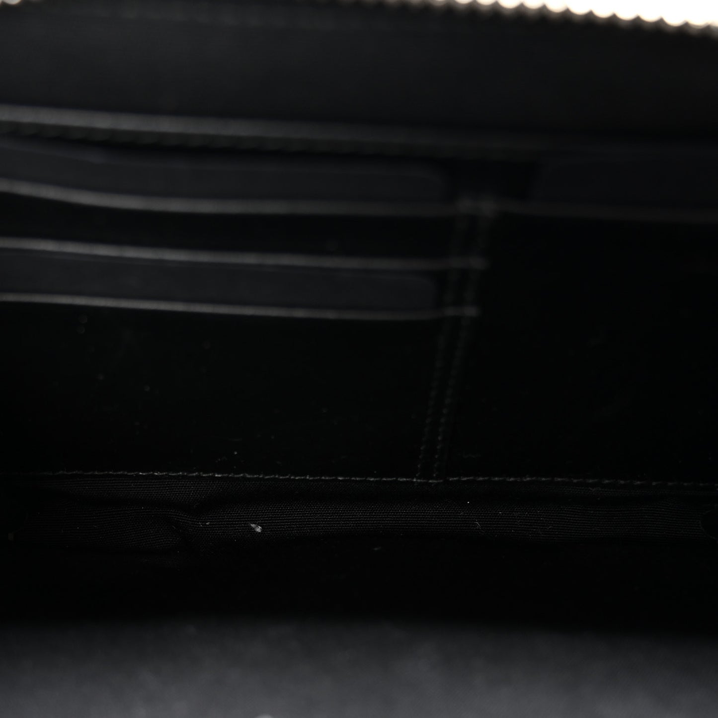 Oblique Messenger Pouch Black
