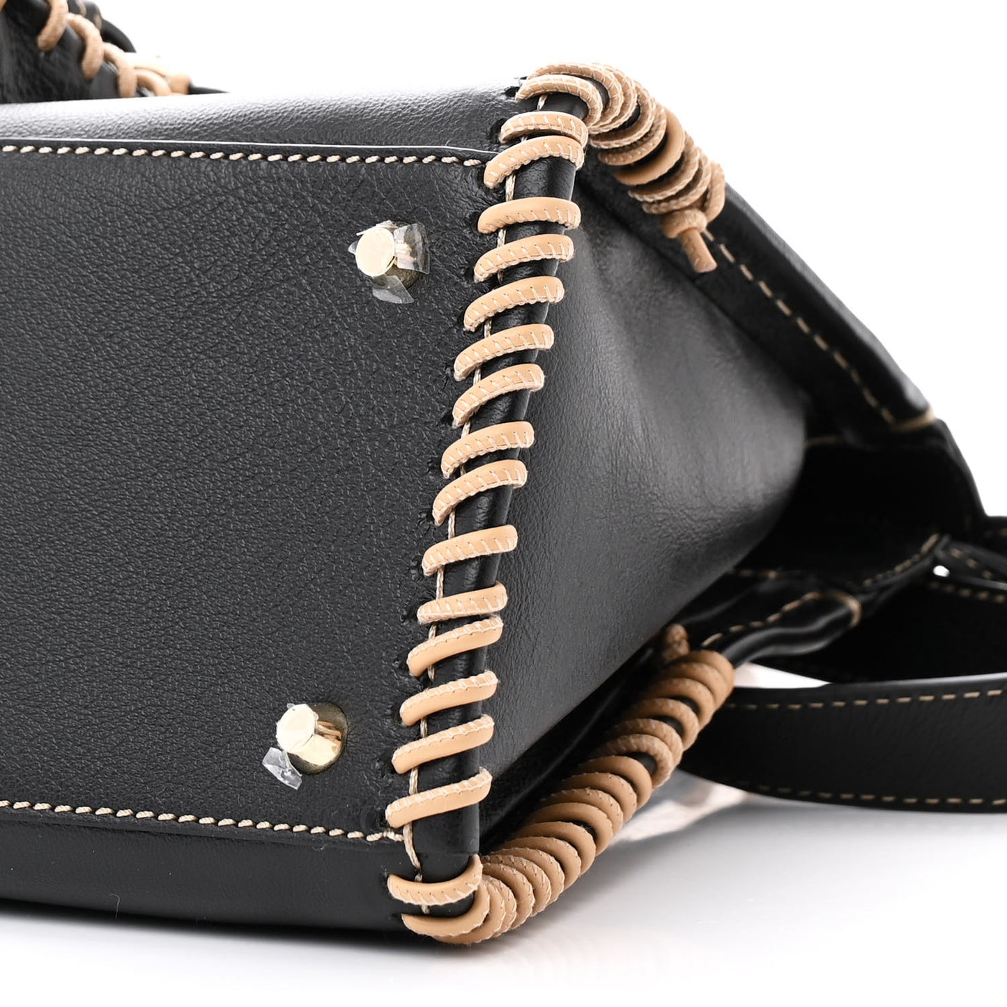 Buffalo Braided Medium Edith Black