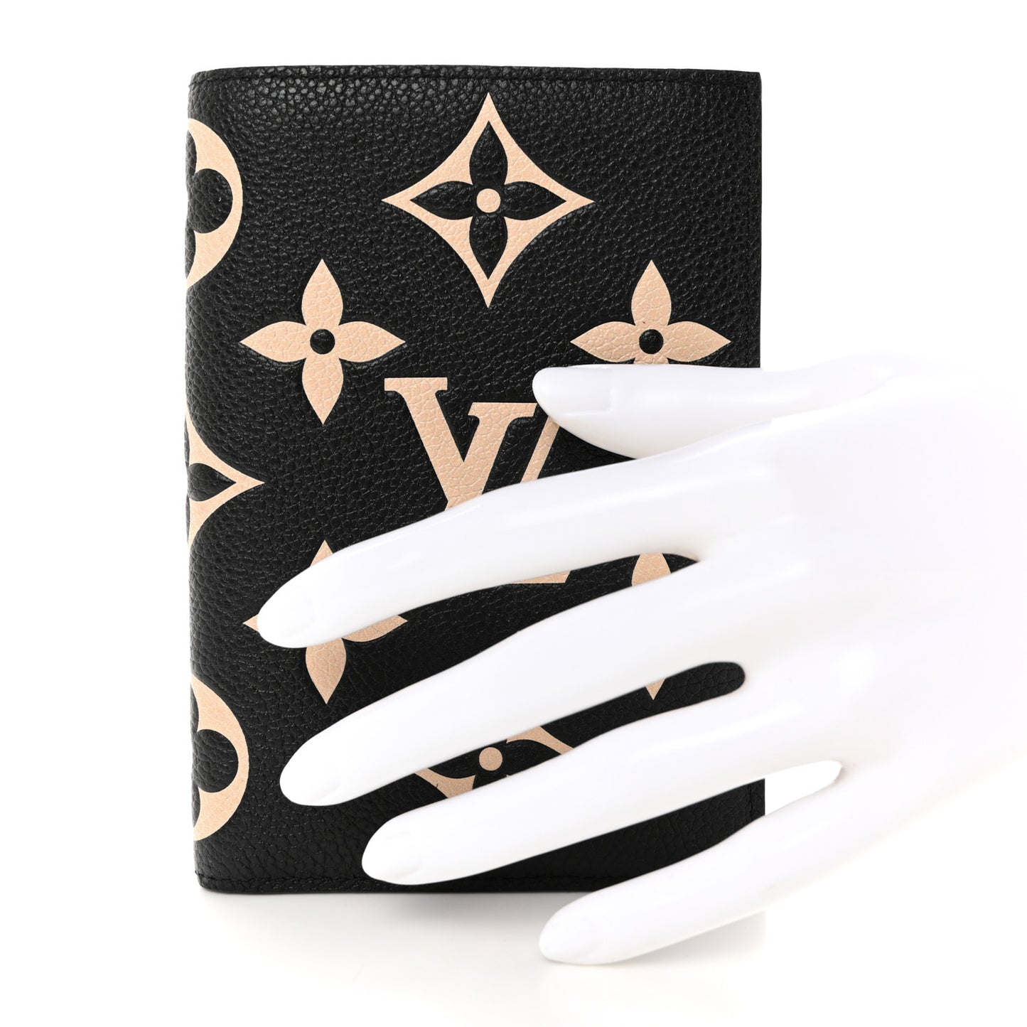Empreinte Monogram Giant Passport Cover Black Beige